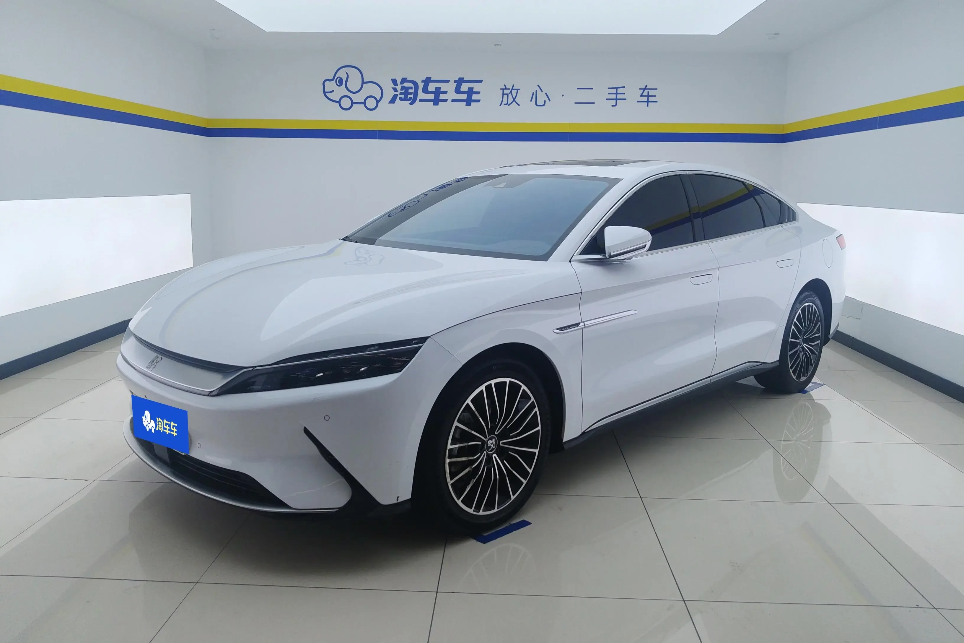 BYD Han EV