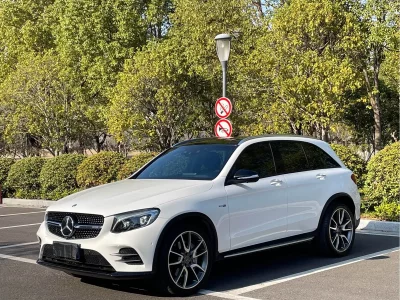 Mercedes-Benz GLC AMG