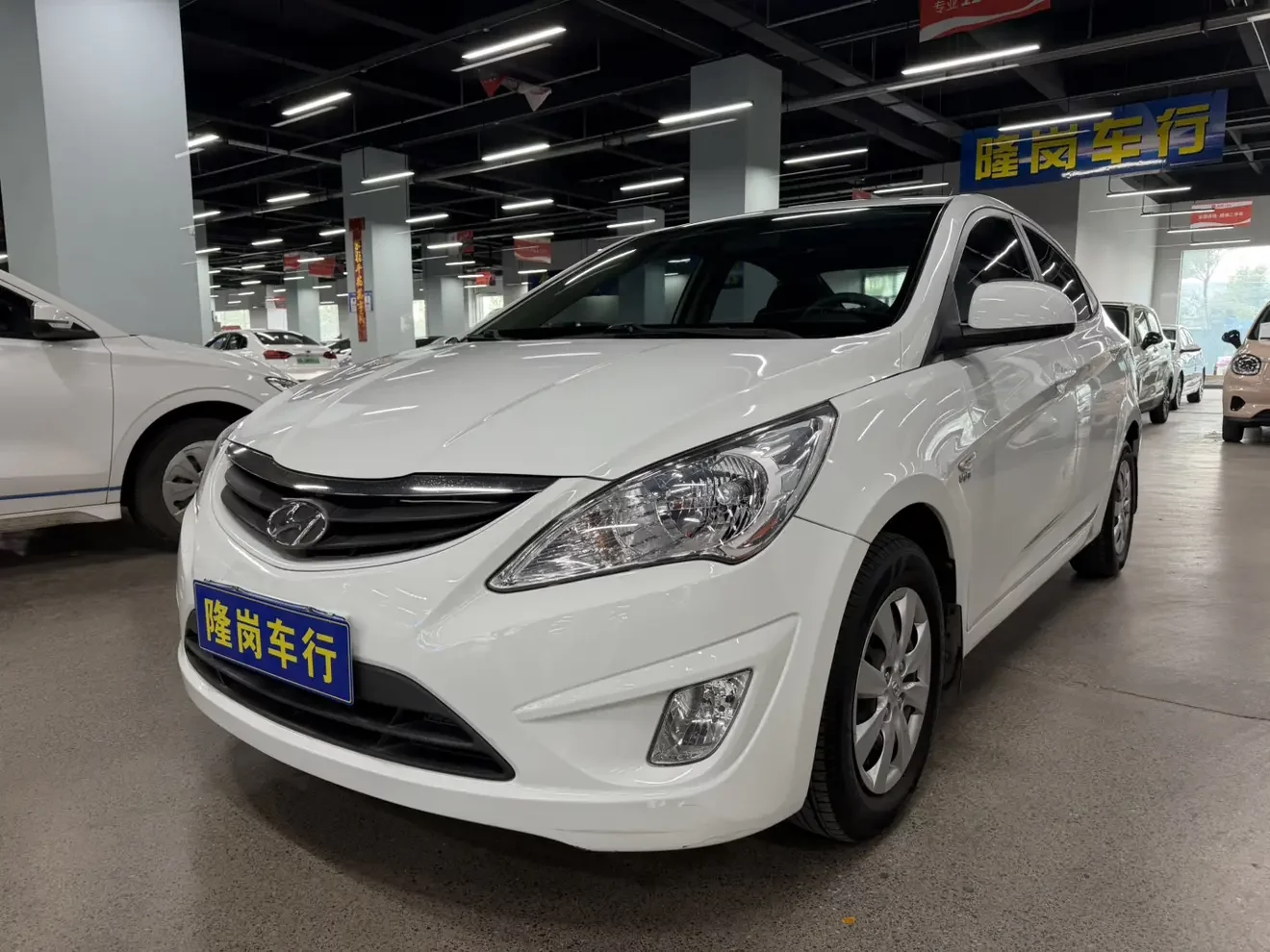 Hyundai Verna (Rena)  из Китая