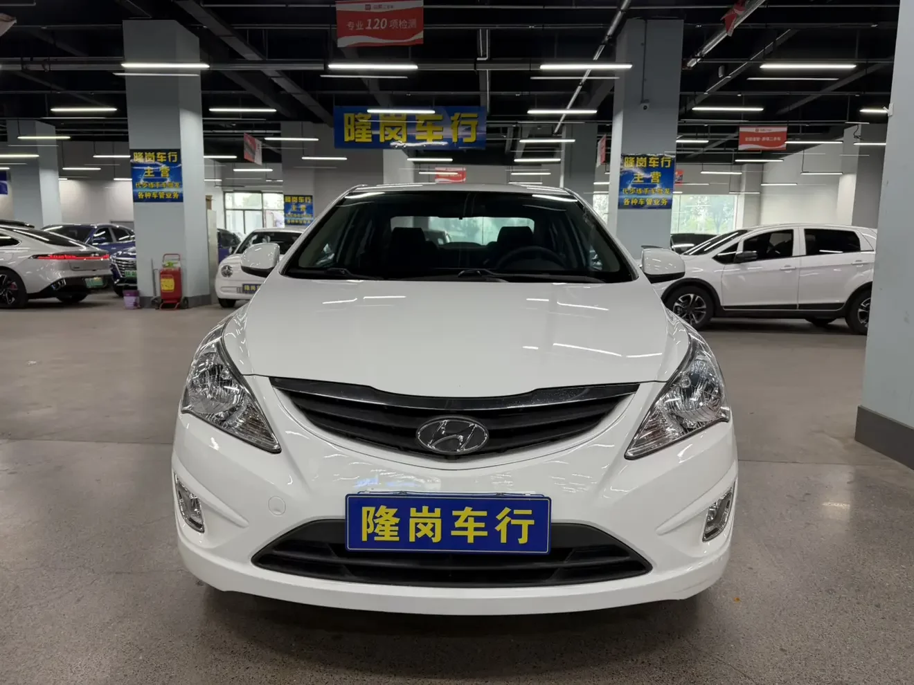 Hyundai Verna (Rena)  из Китая