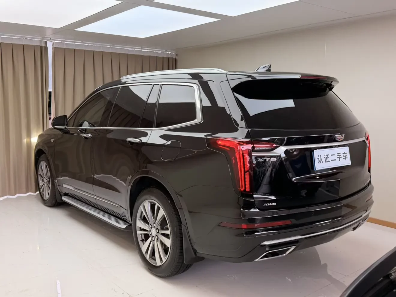 Cadillac XT6