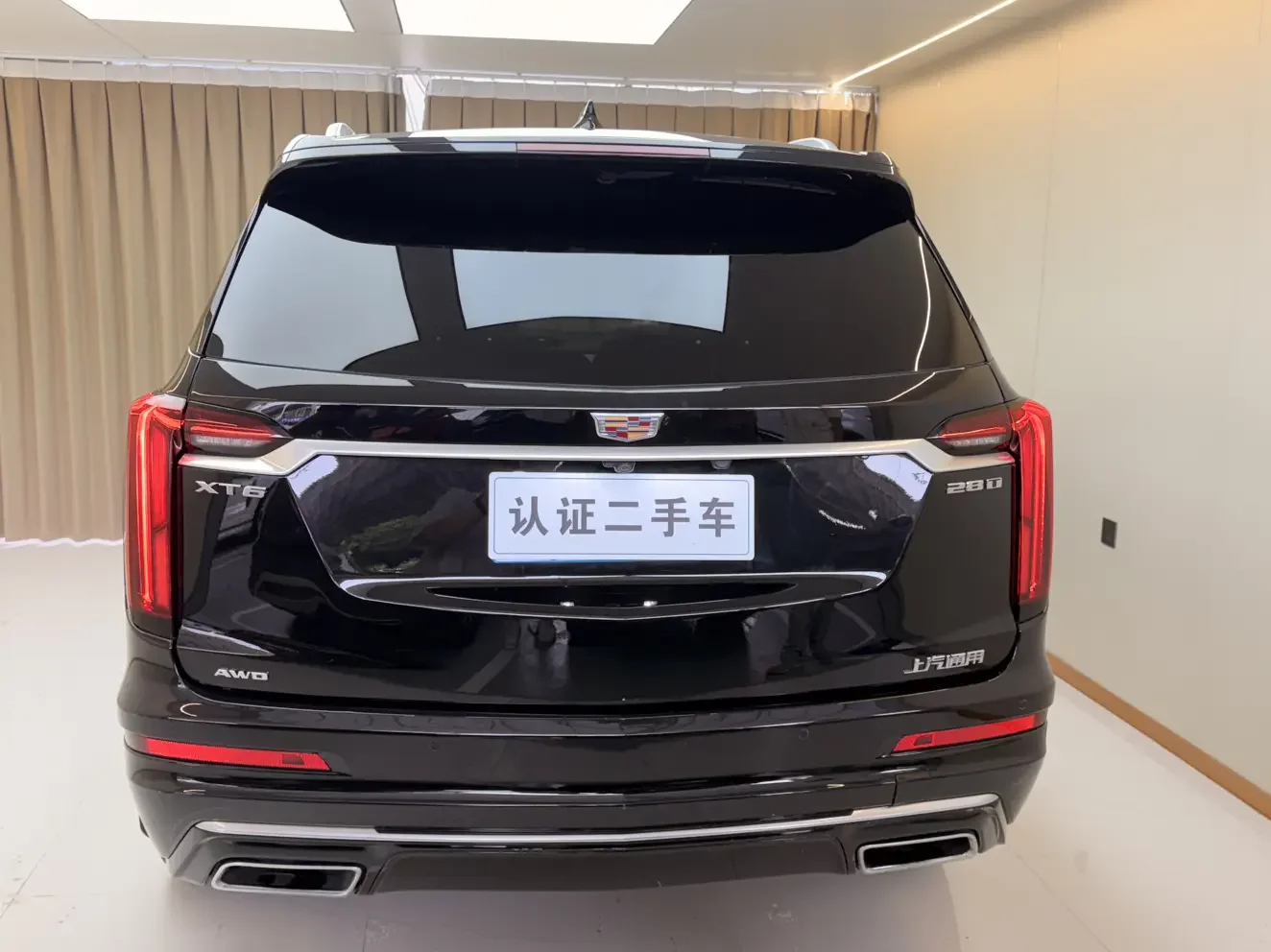 Cadillac XT6