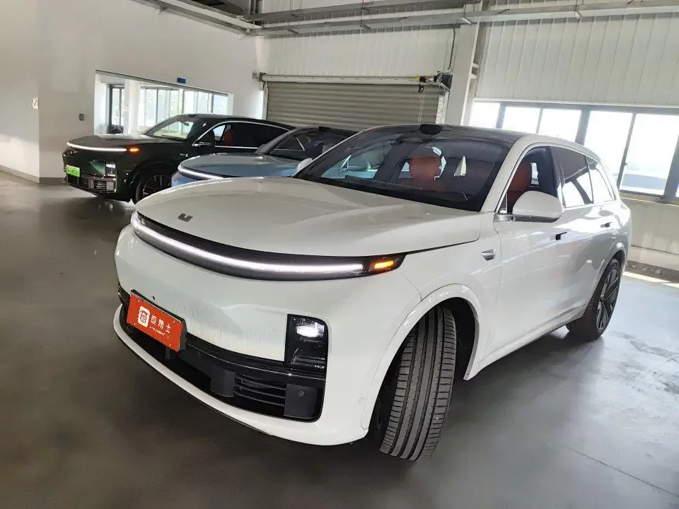 Lixiang L7