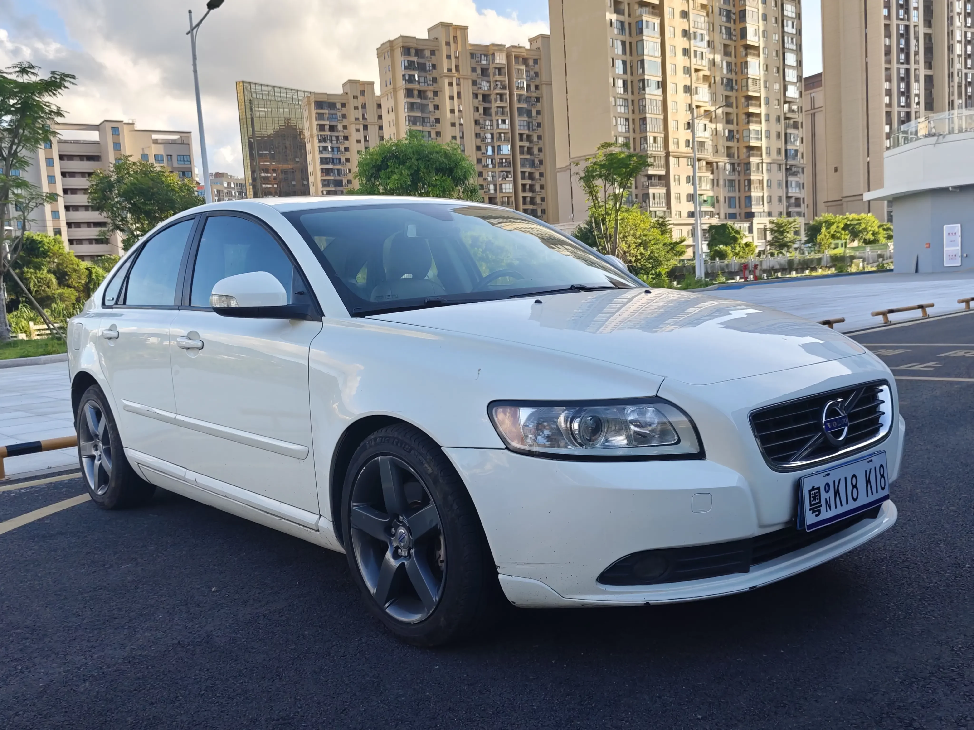 Volvo S40