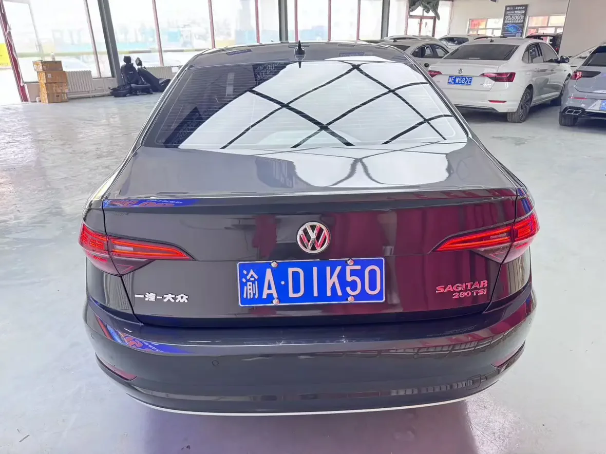 Volkswagen Sagitar