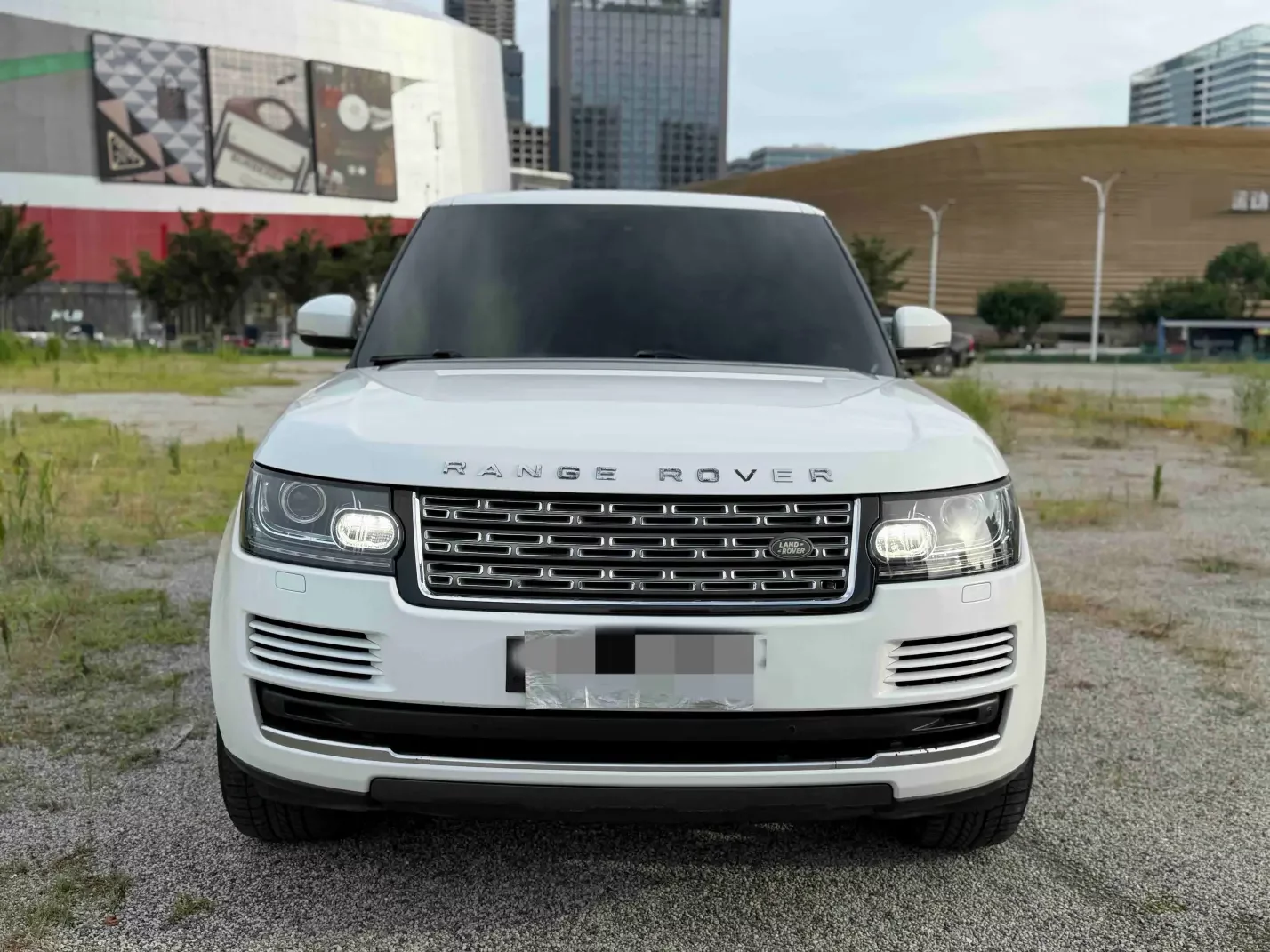 Land Rover range rover