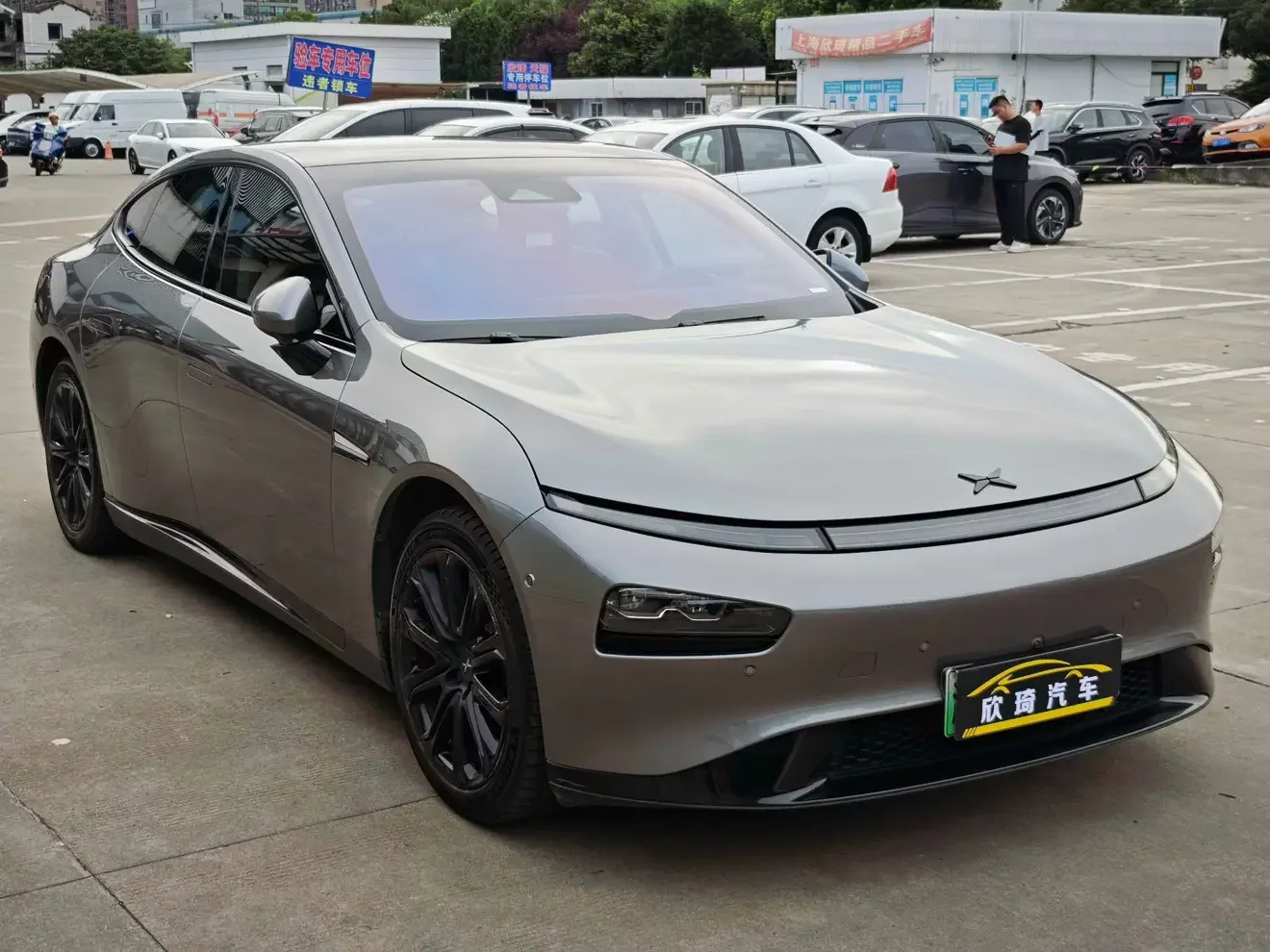 Xpeng P7