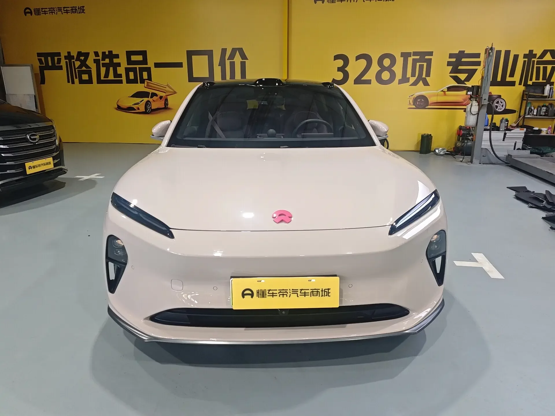 NIO ET5T