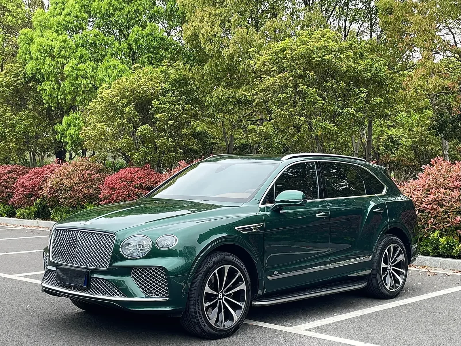 Bentley Bentayga  из Китая