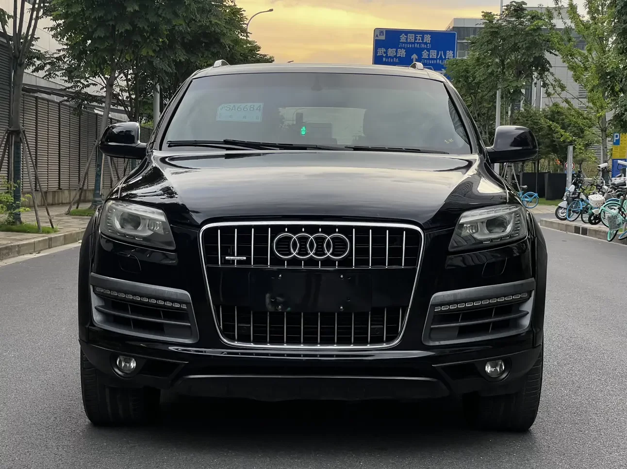 Audi Q7  из Китая