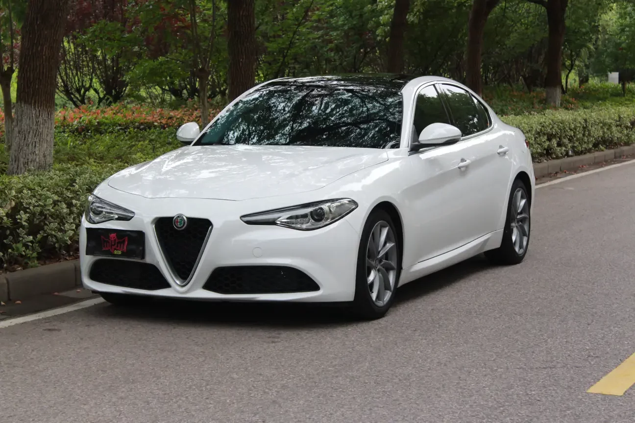 Alfa romeo Giulia Juliet  из Китая
