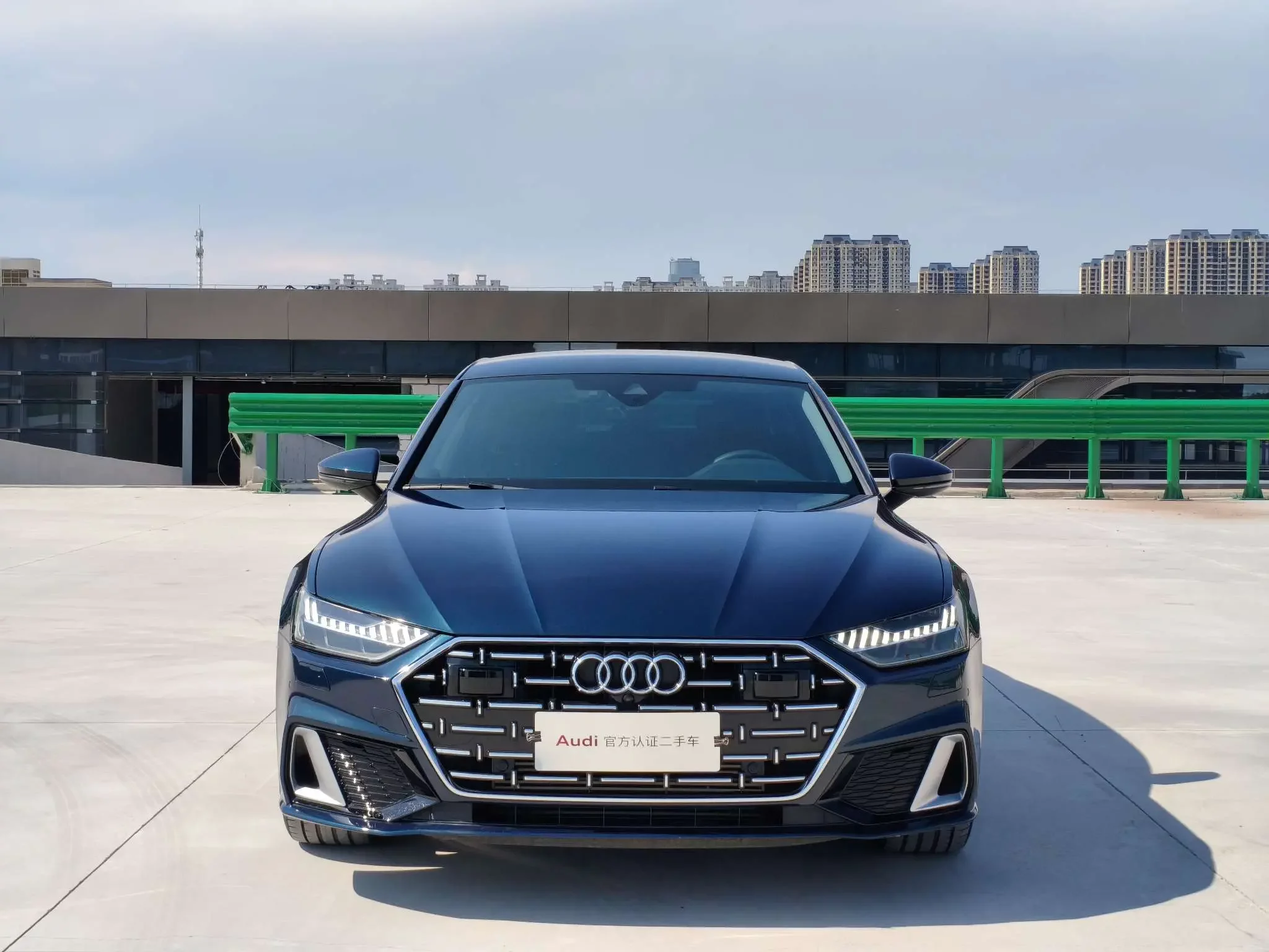 Audi A7L