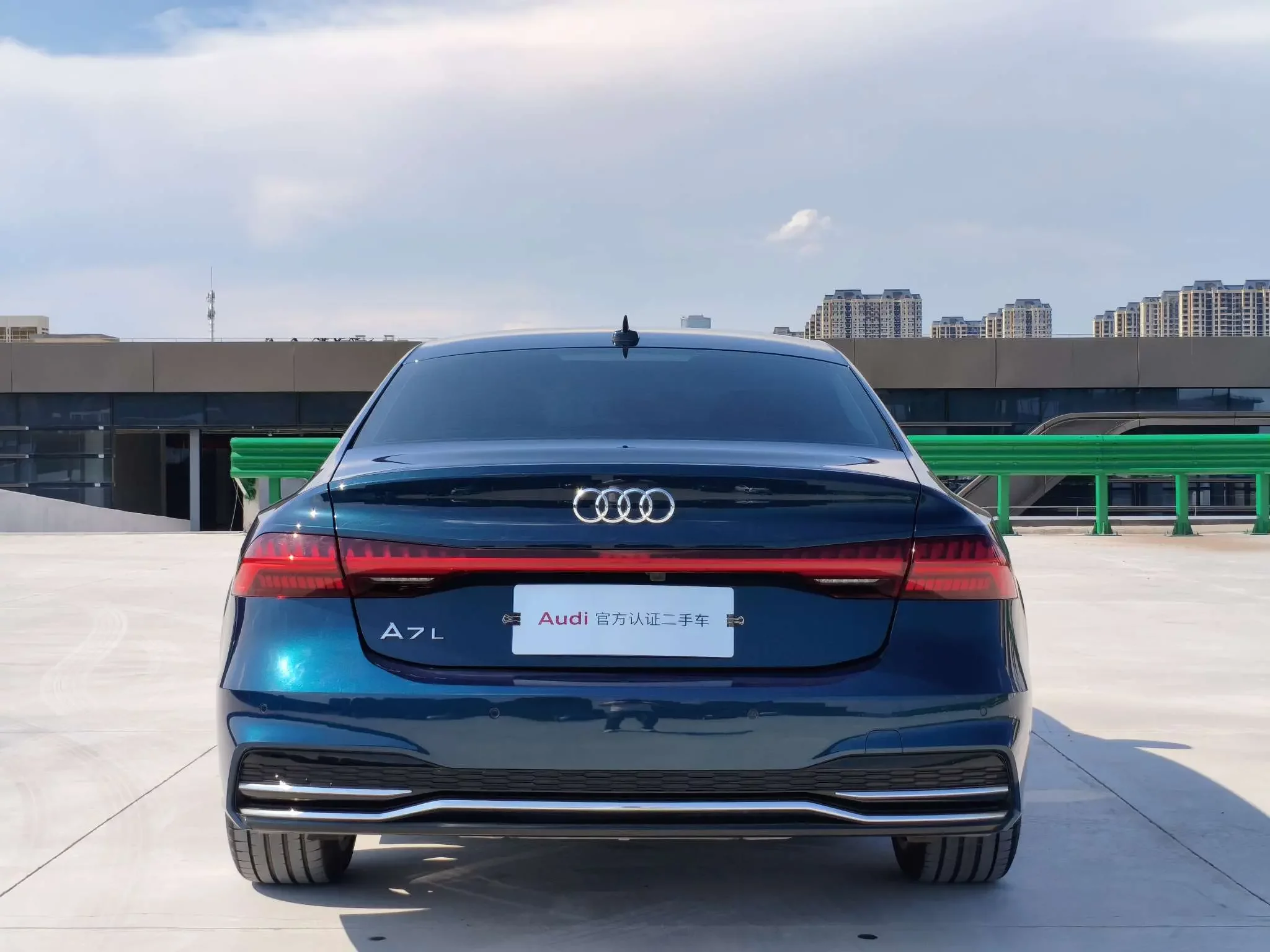 Audi A7L