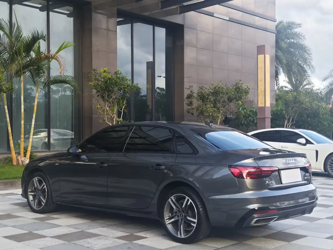 Audi A4L