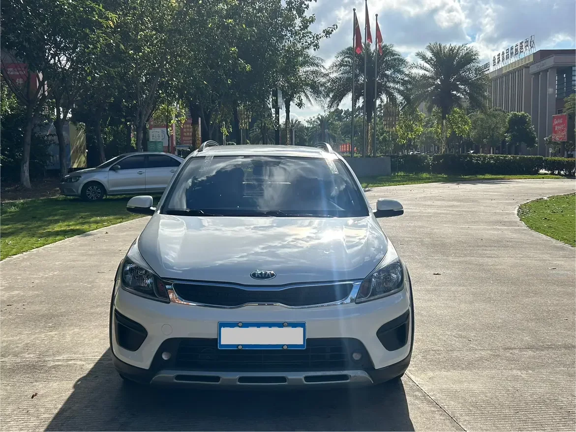 Kia KX CROSS