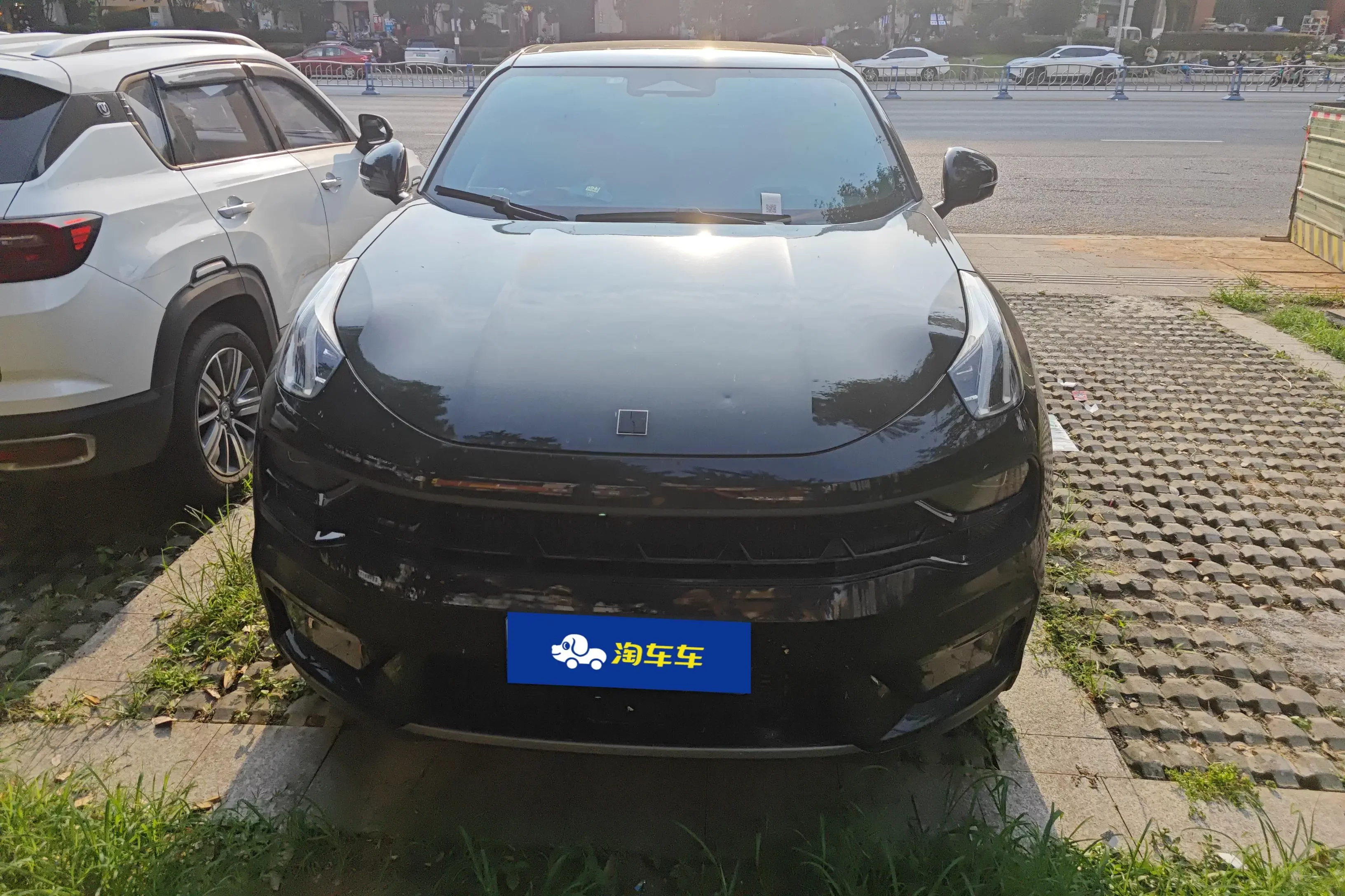 Lynk & Co 05