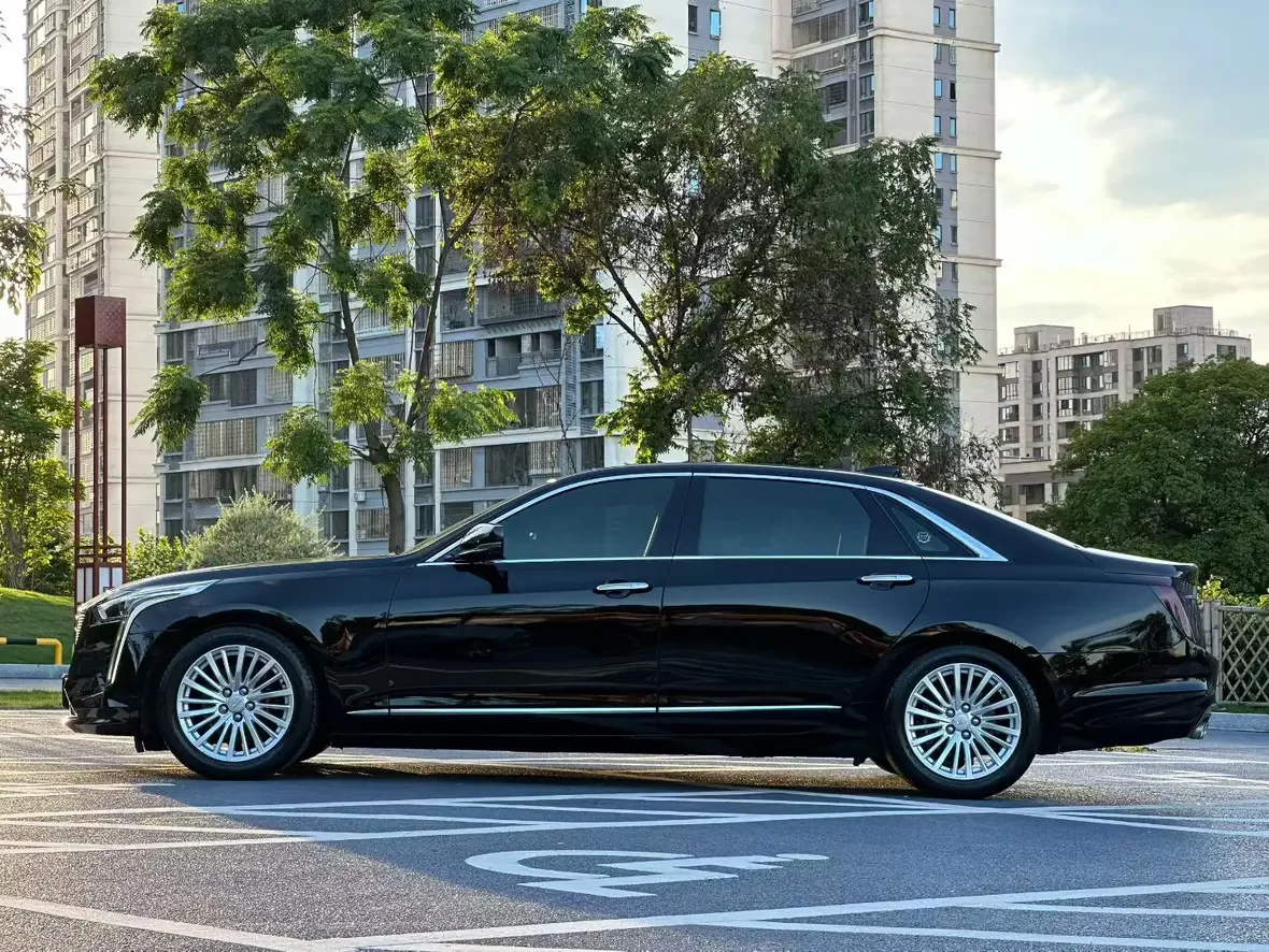 Cadillac CT6