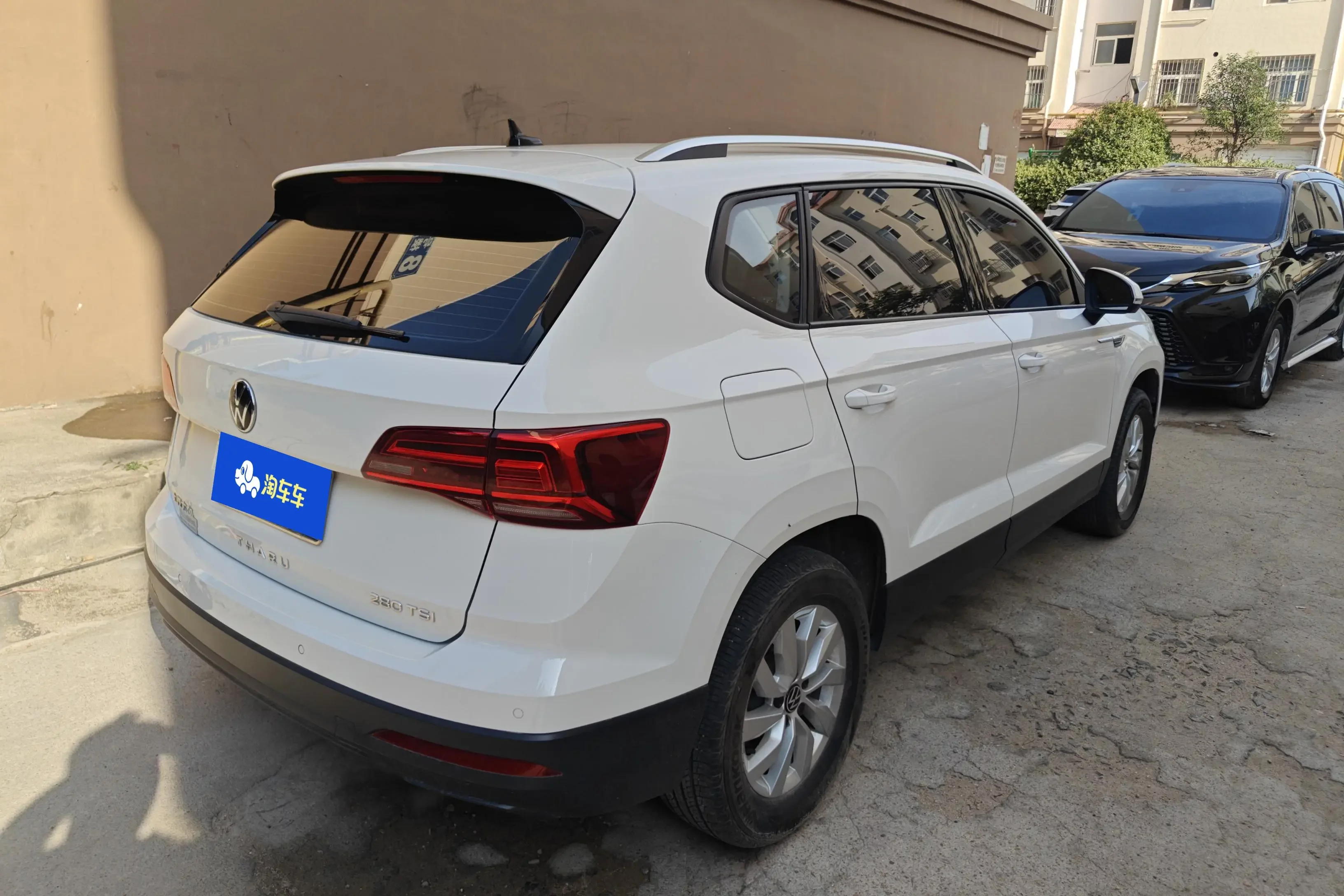 Volkswagen Tharu