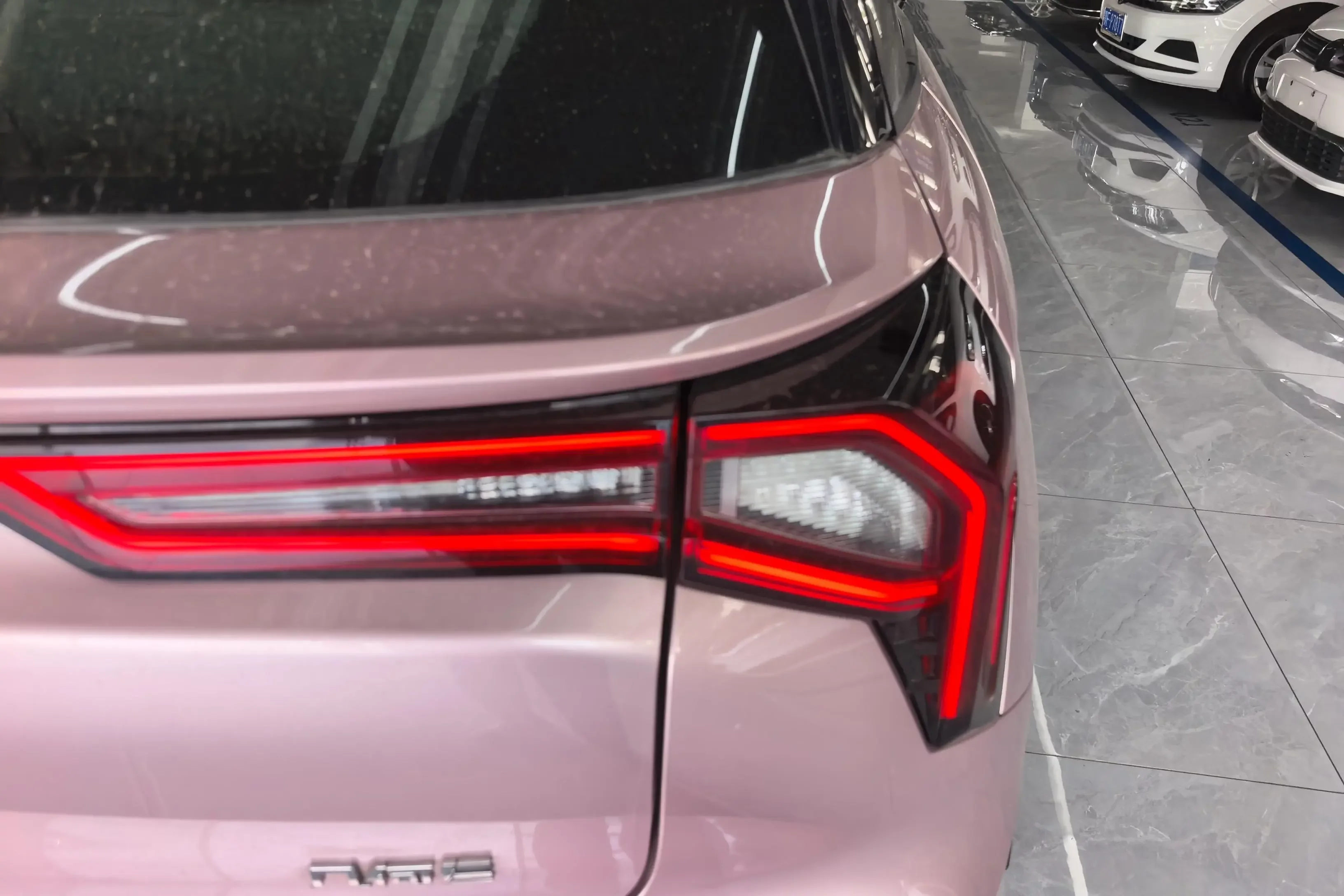 Geely Geometry E Firefly