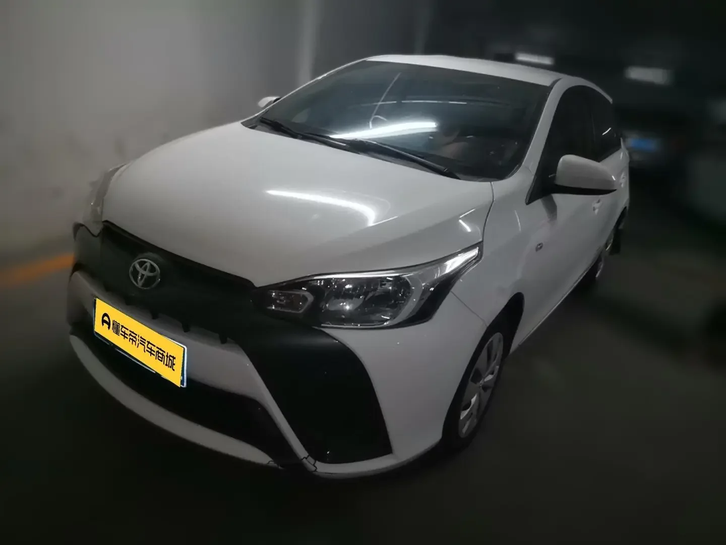 Toyota Yaris L