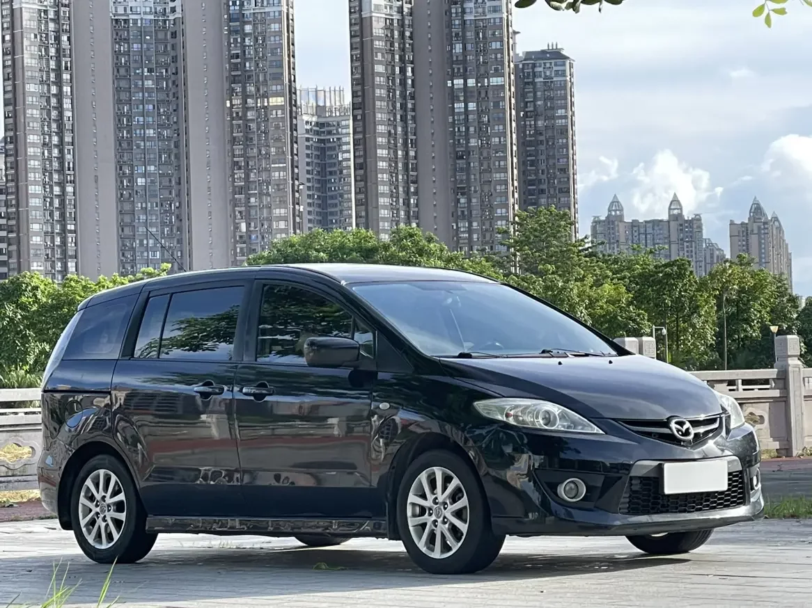 Mazda 5