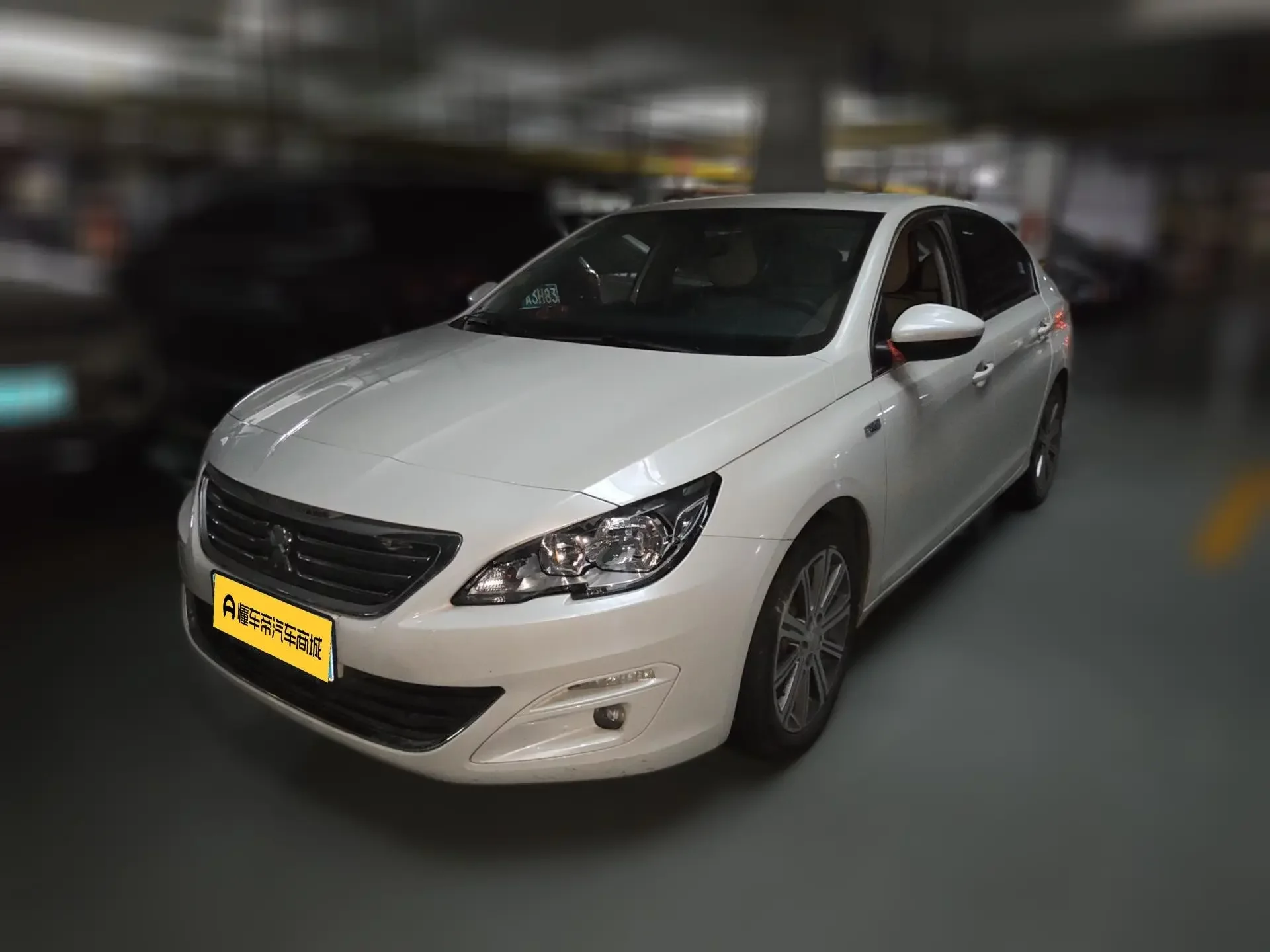 Peugeot 408