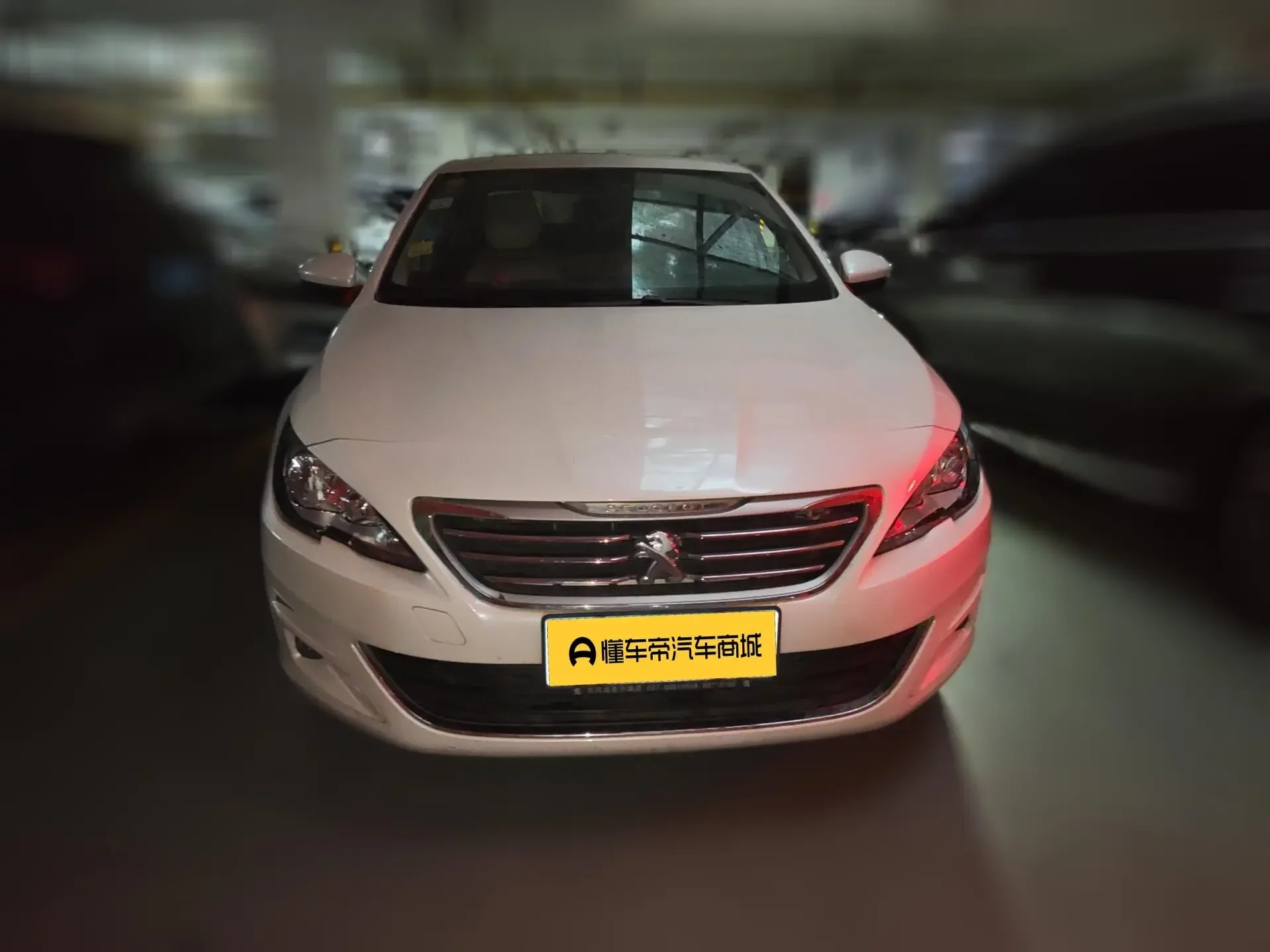 Peugeot 408