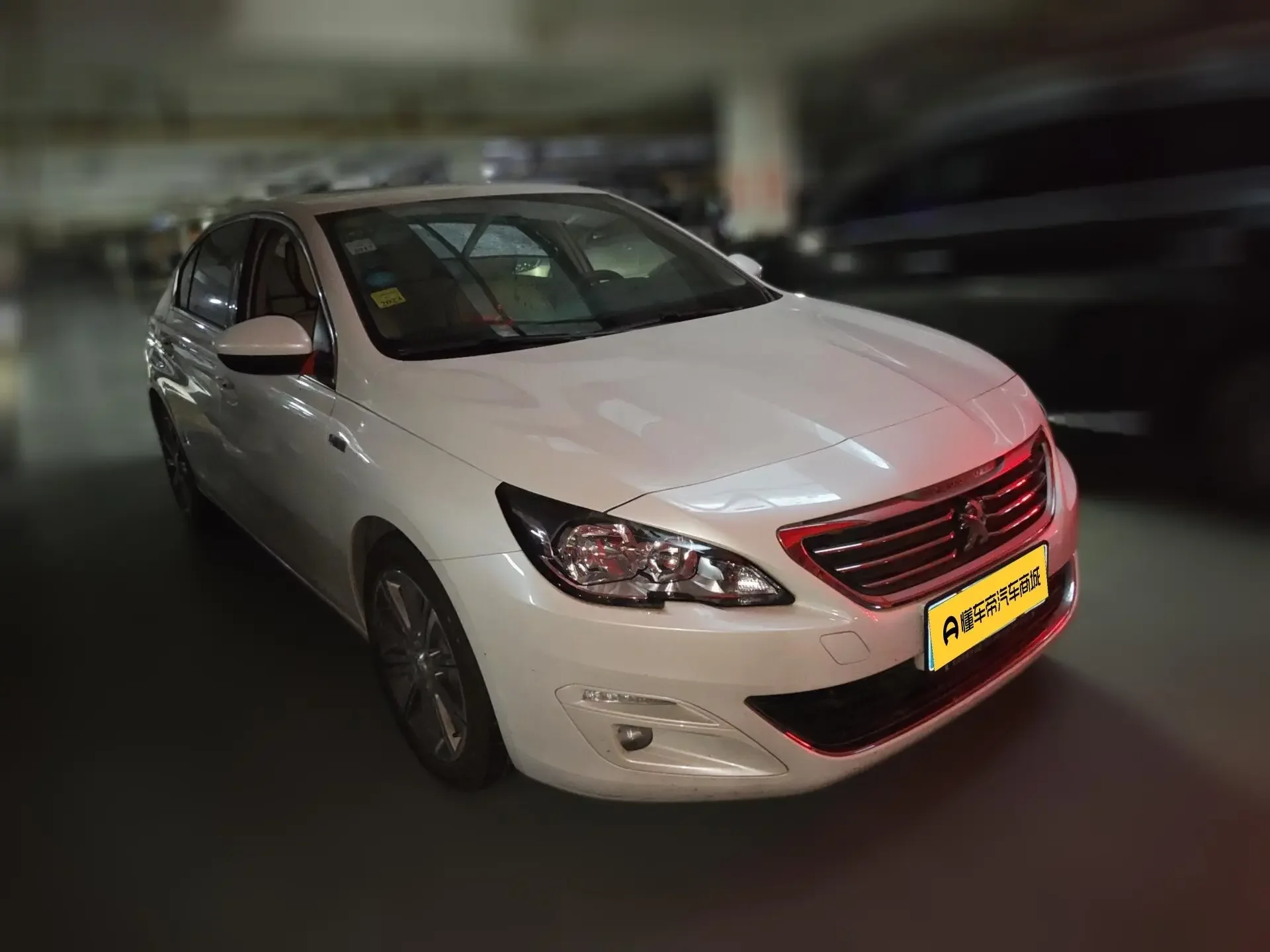 Peugeot 408