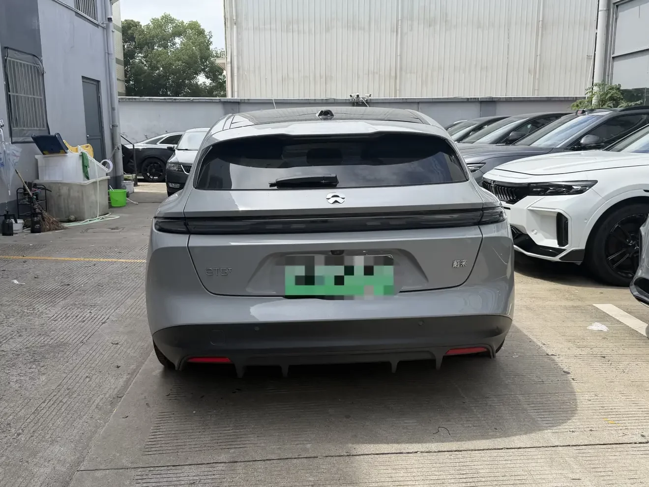 NIO ET5T