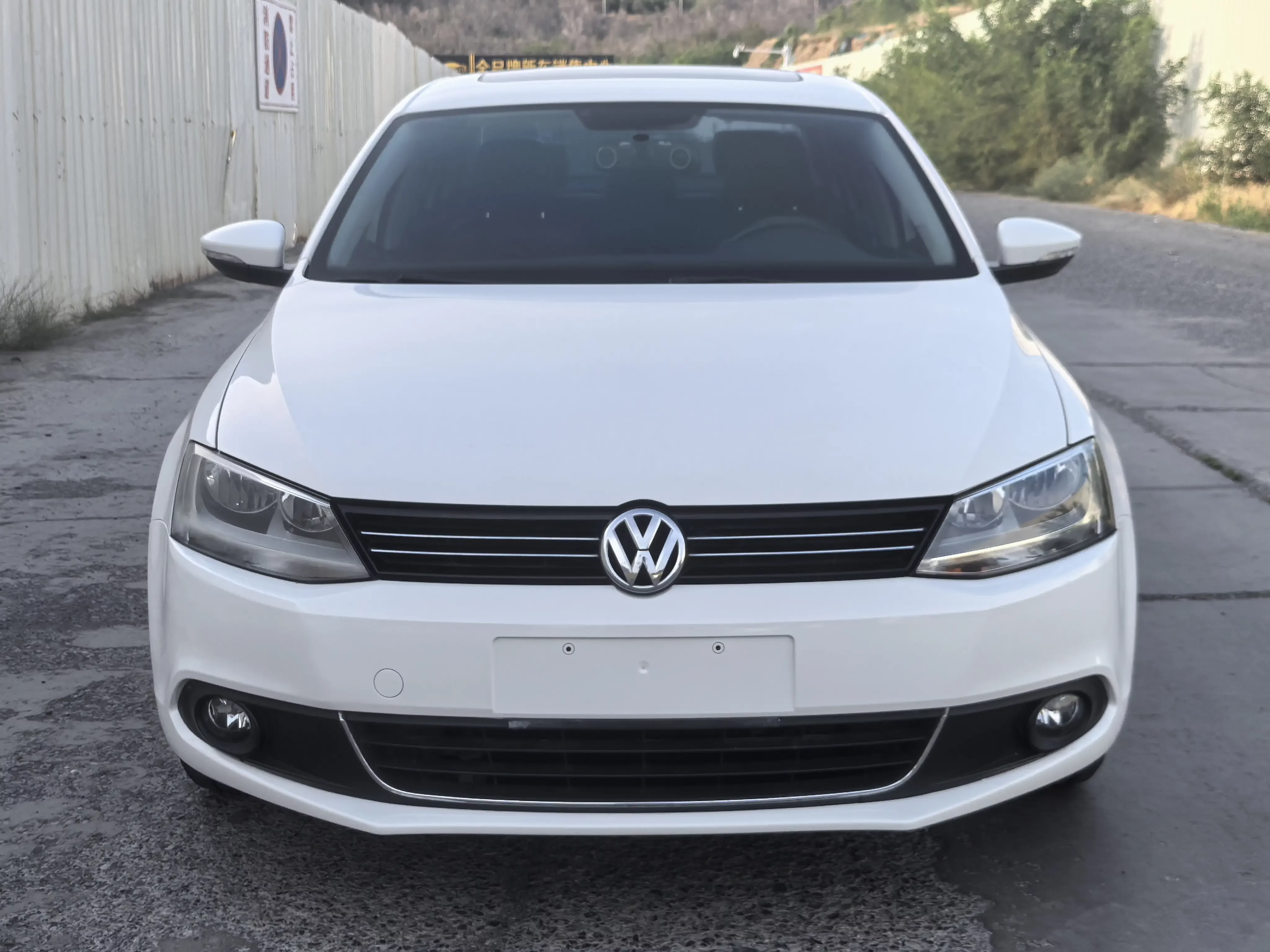 Volkswagen Sagitar