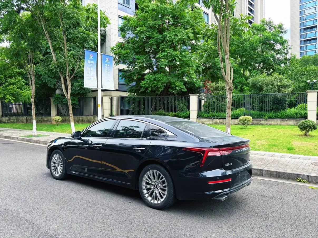FAW Bestune B70