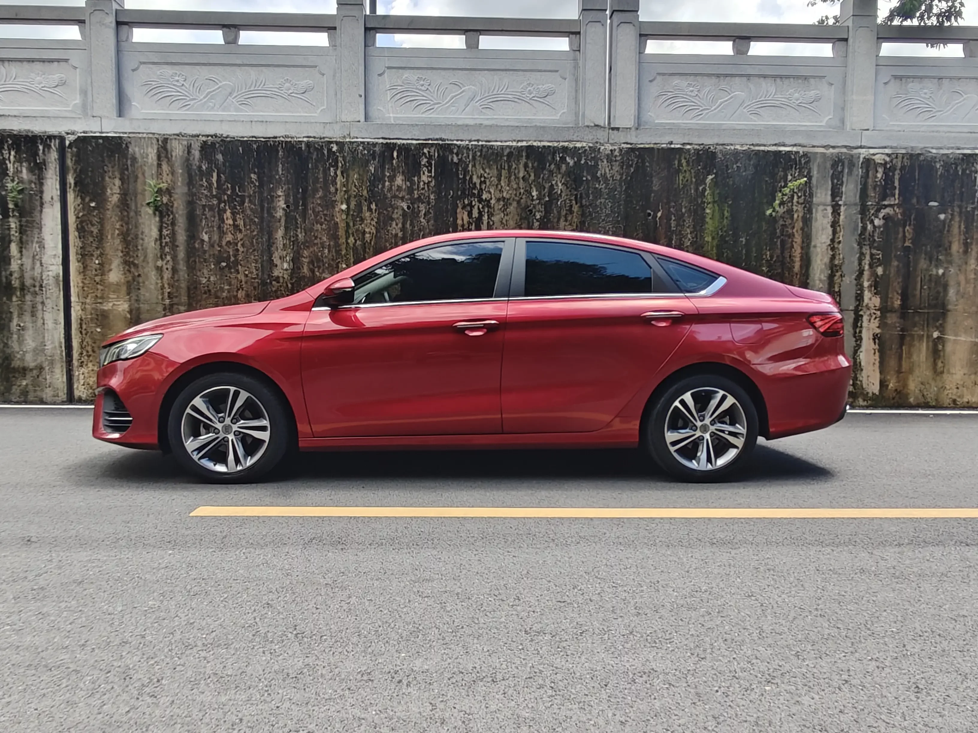 Geely Binrui