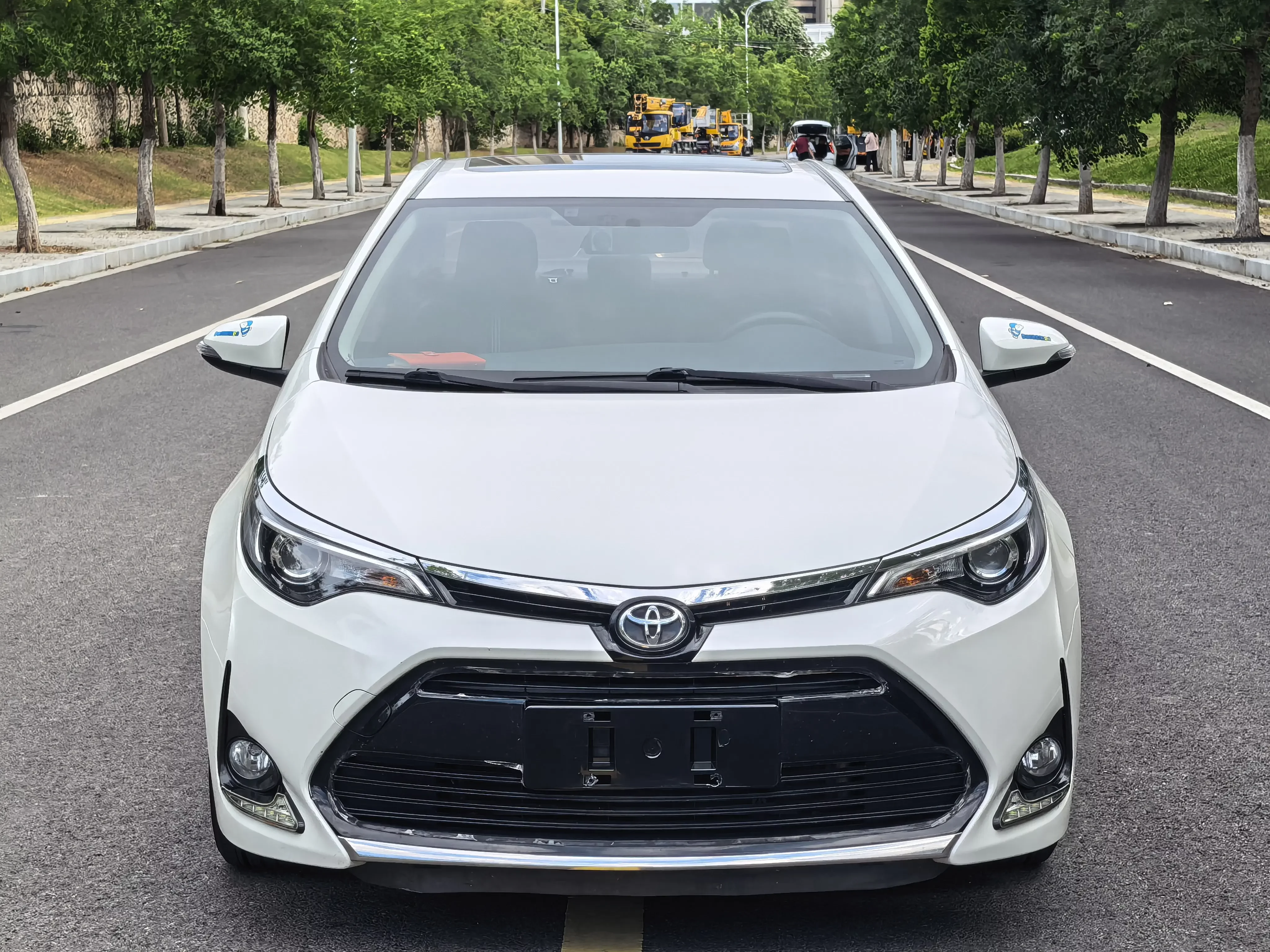 Toyota Levin (Lei Ling)  из Китая