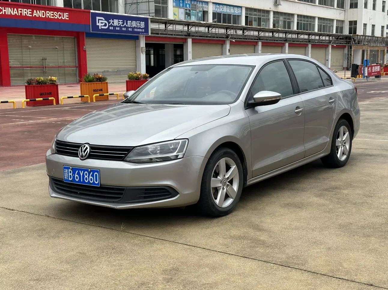 Volkswagen Sagitar