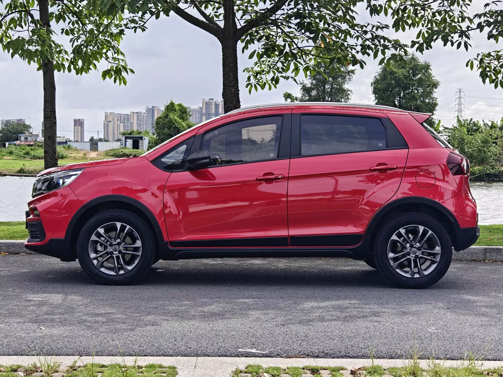 Geely Vision X3
