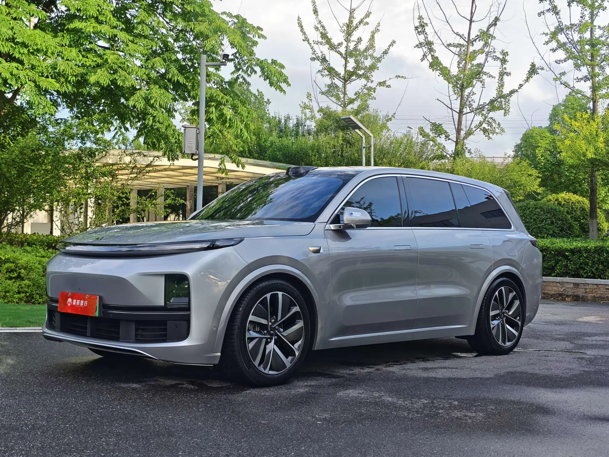 Lixiang L9
