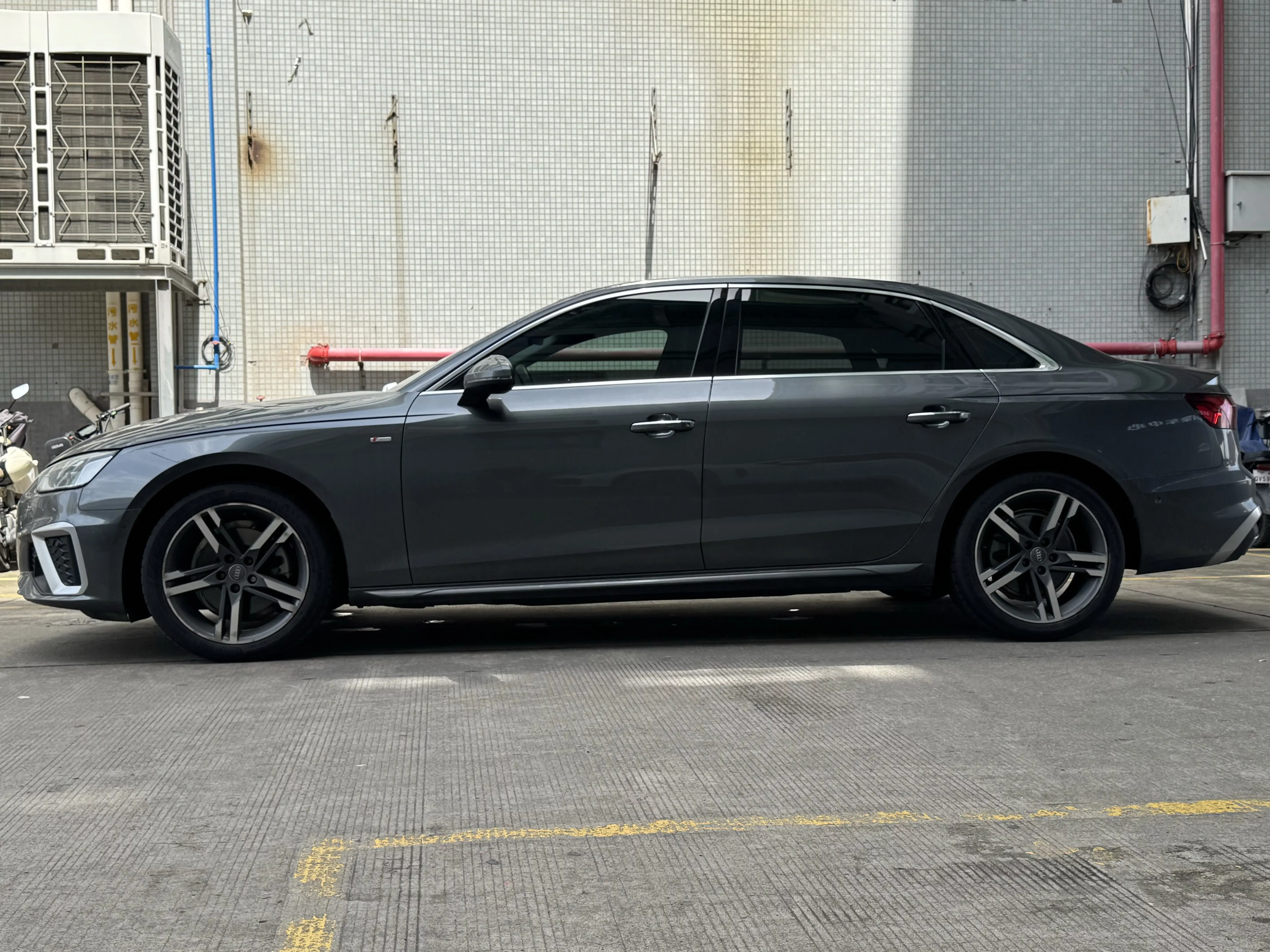 Audi A4L
