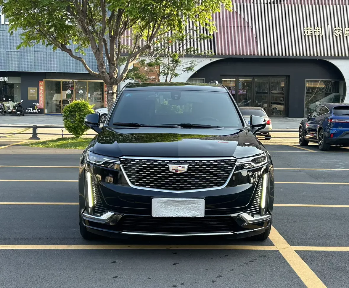Cadillac XT6