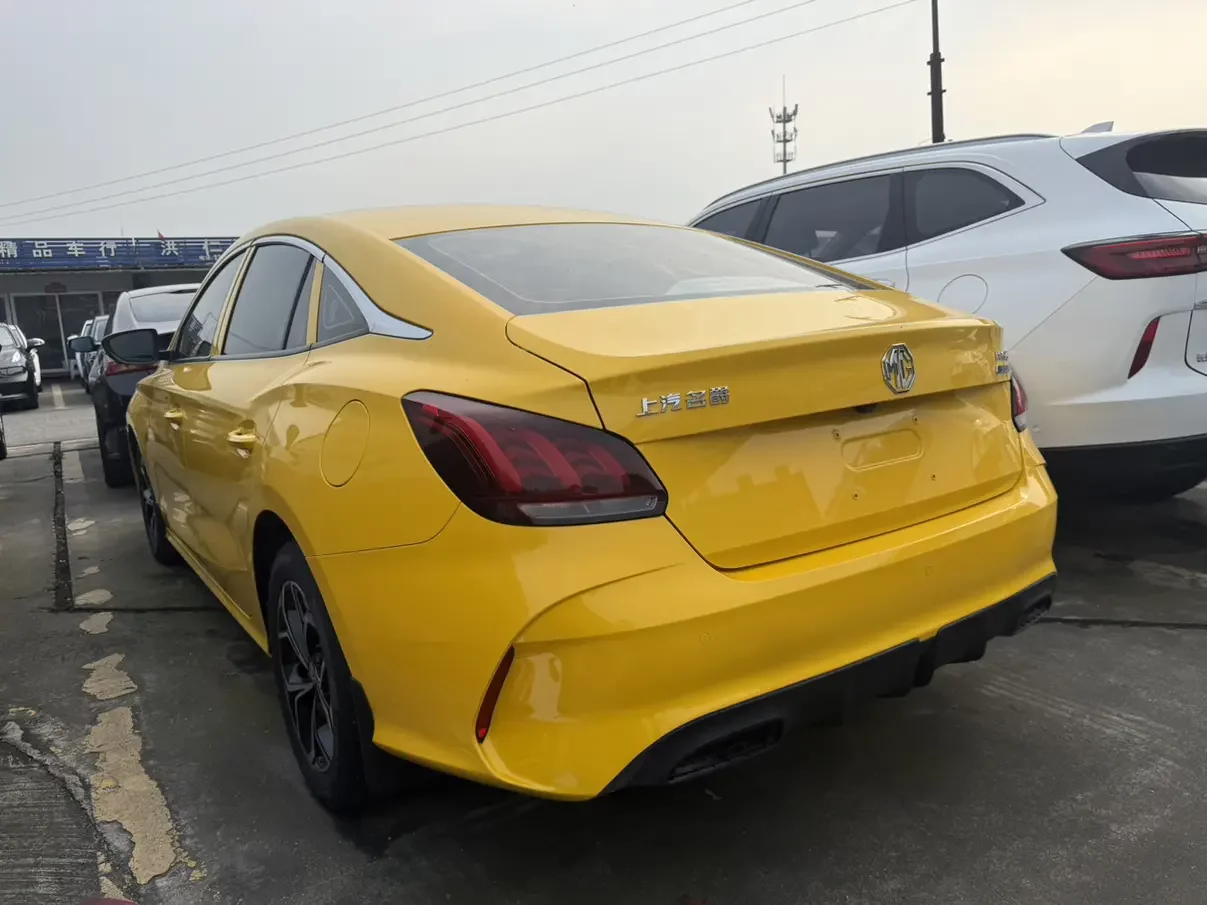 MG 5