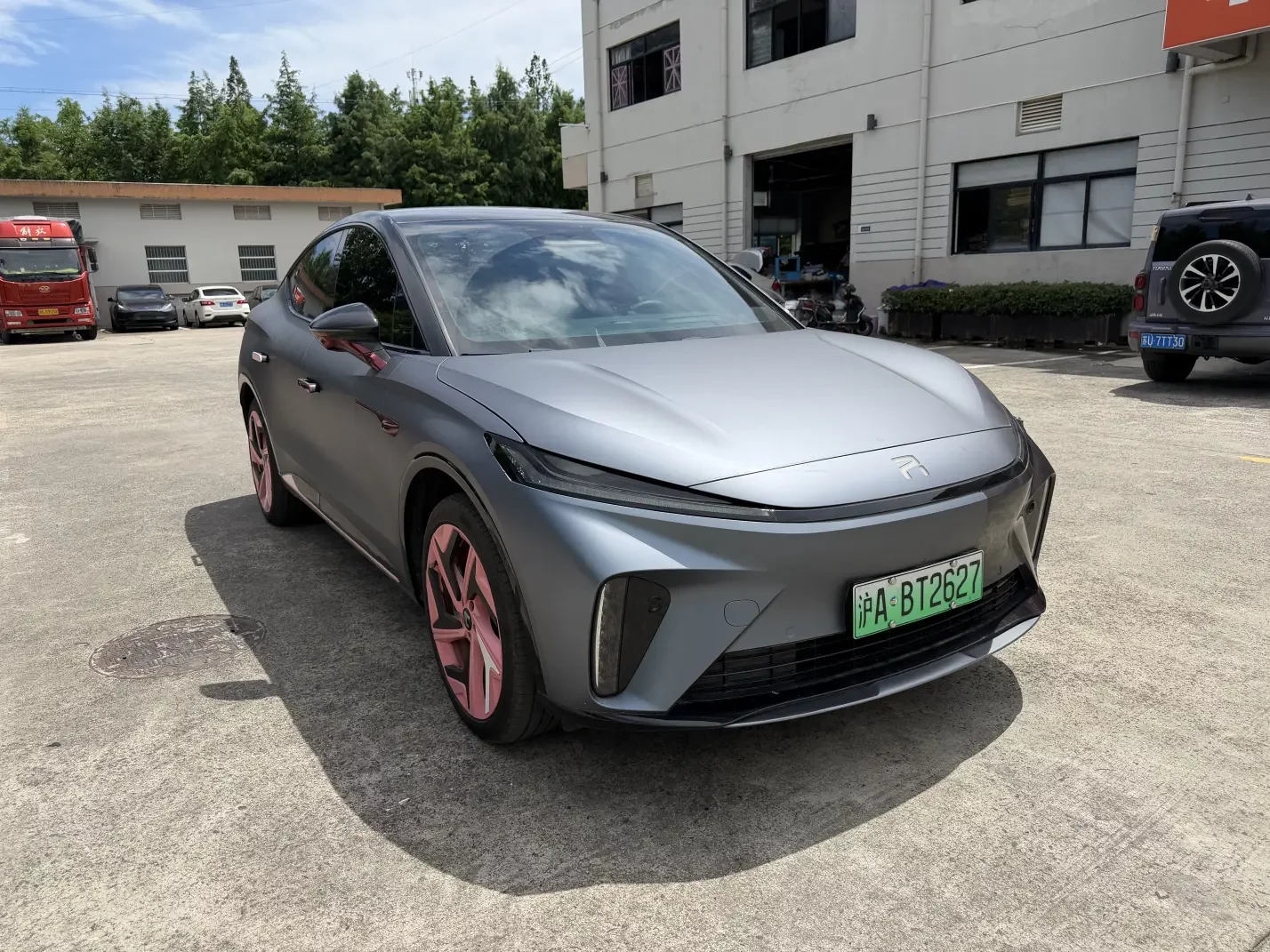 Rising Auto Feifan R7