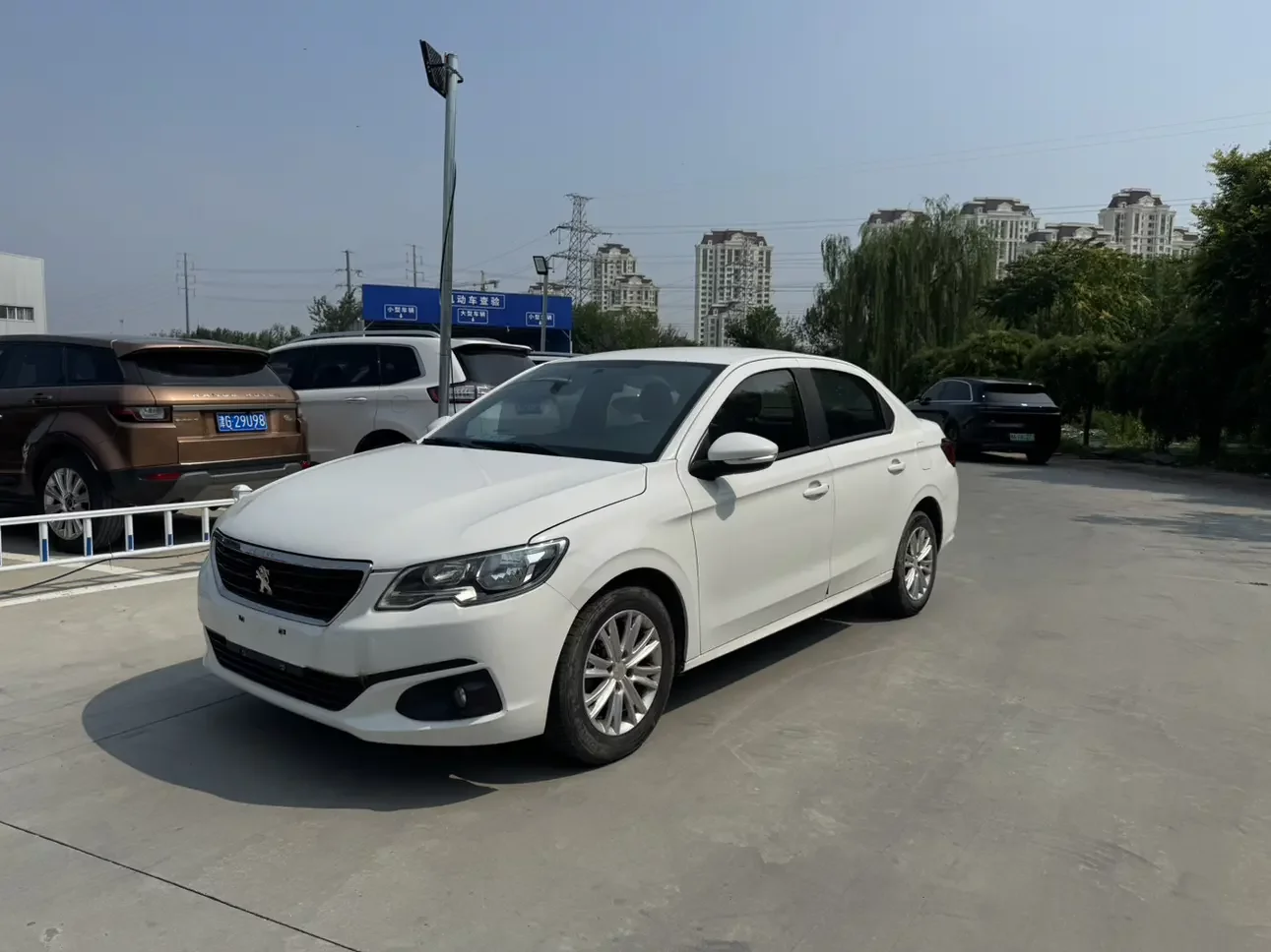 Peugeot 301