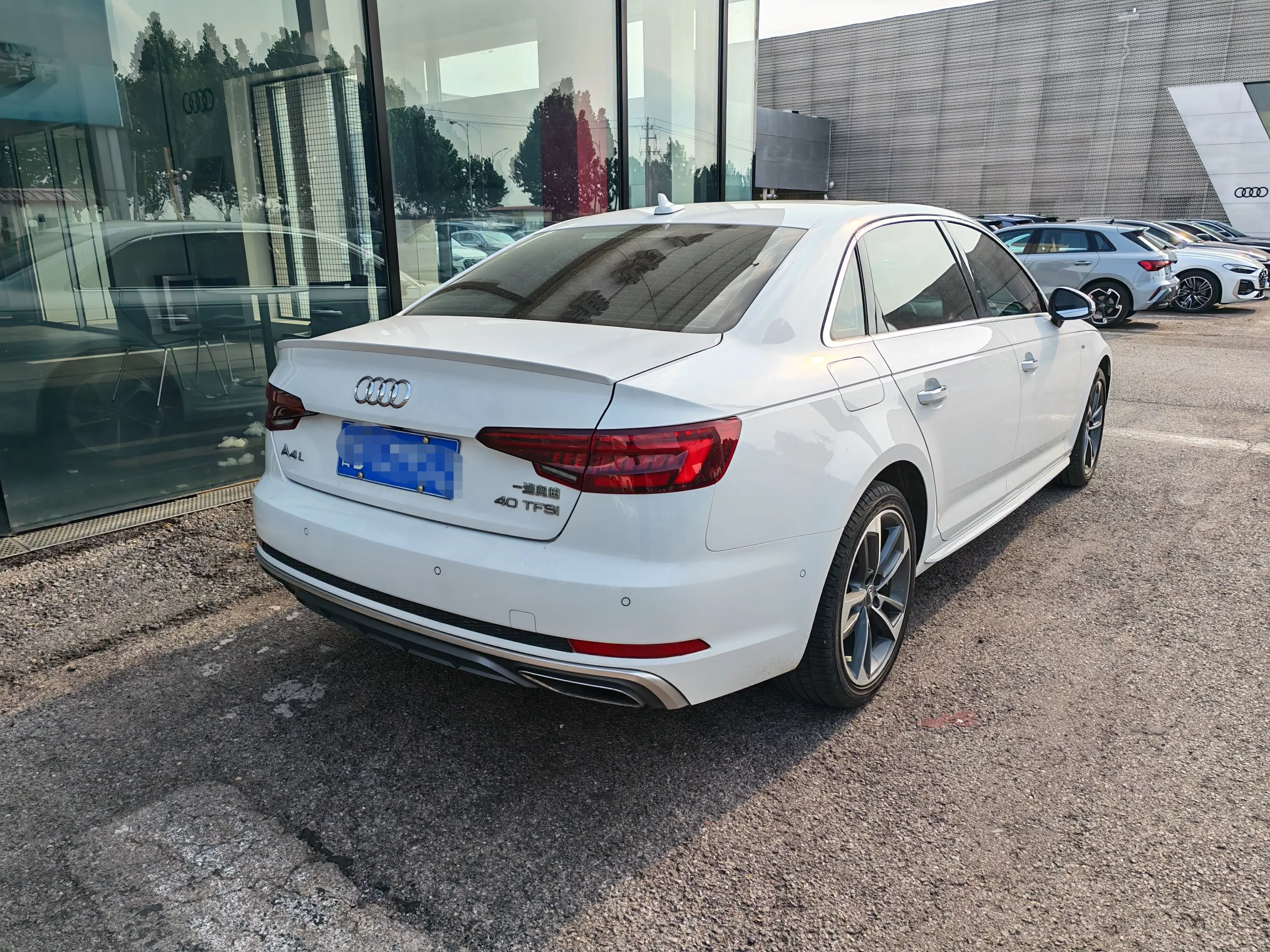 Audi A4L