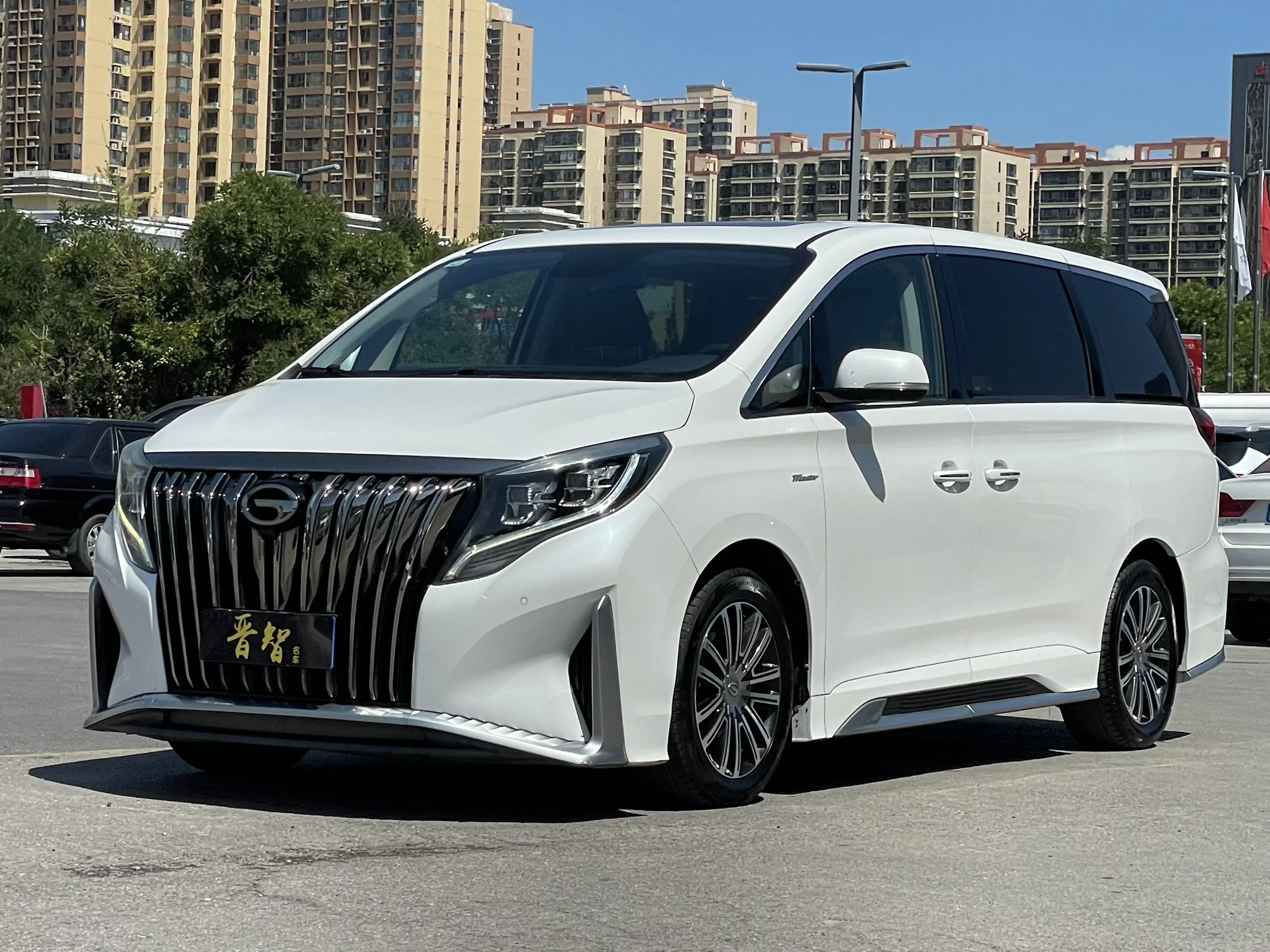 GAC Trumpchi M8
