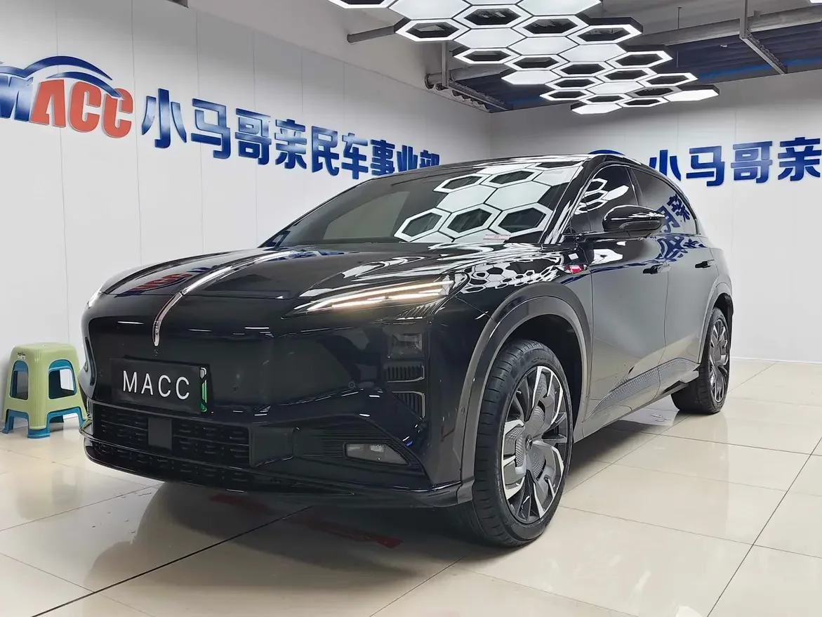 Hongqi Red Flag Tiangong 08