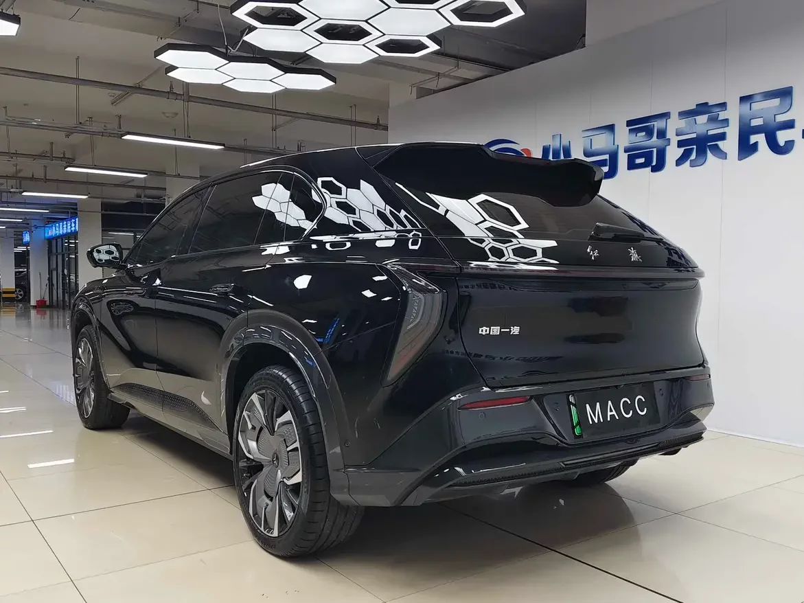 Hongqi Red Flag Tiangong 08
