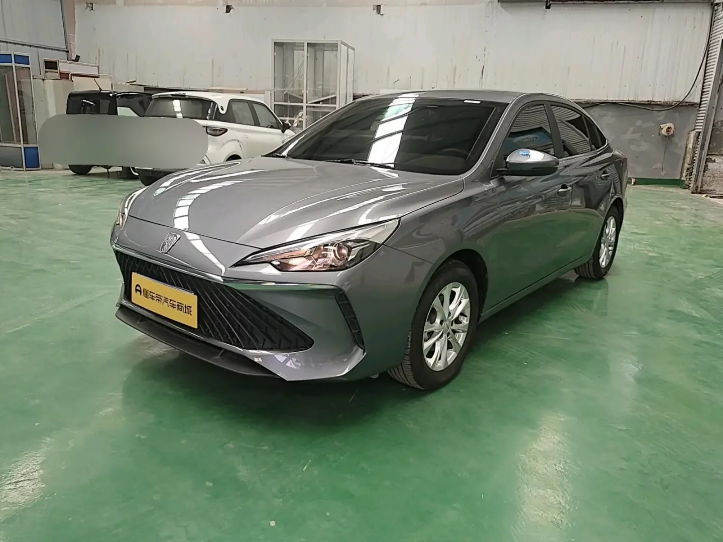 Roewe i5