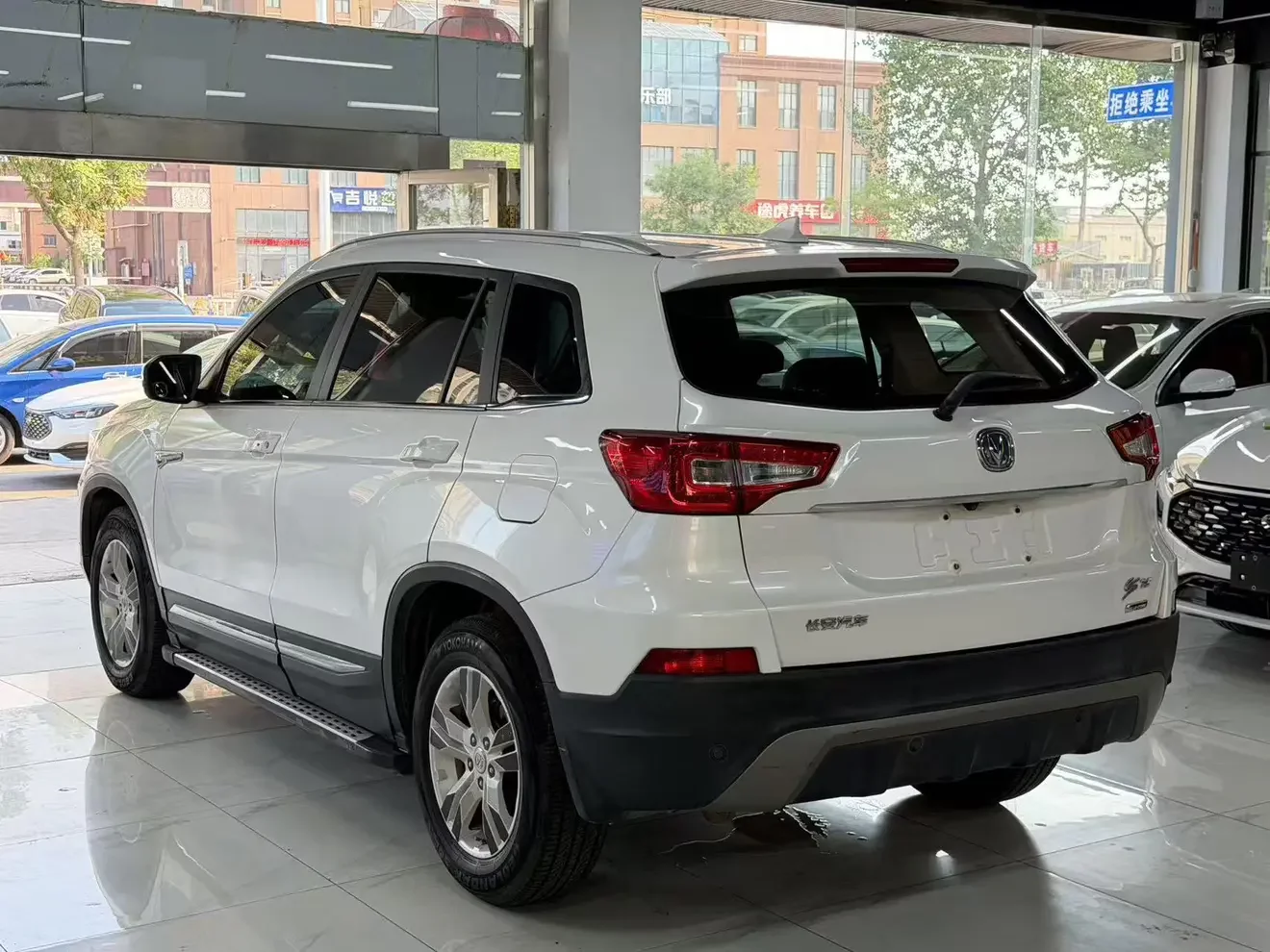 Changan CS75