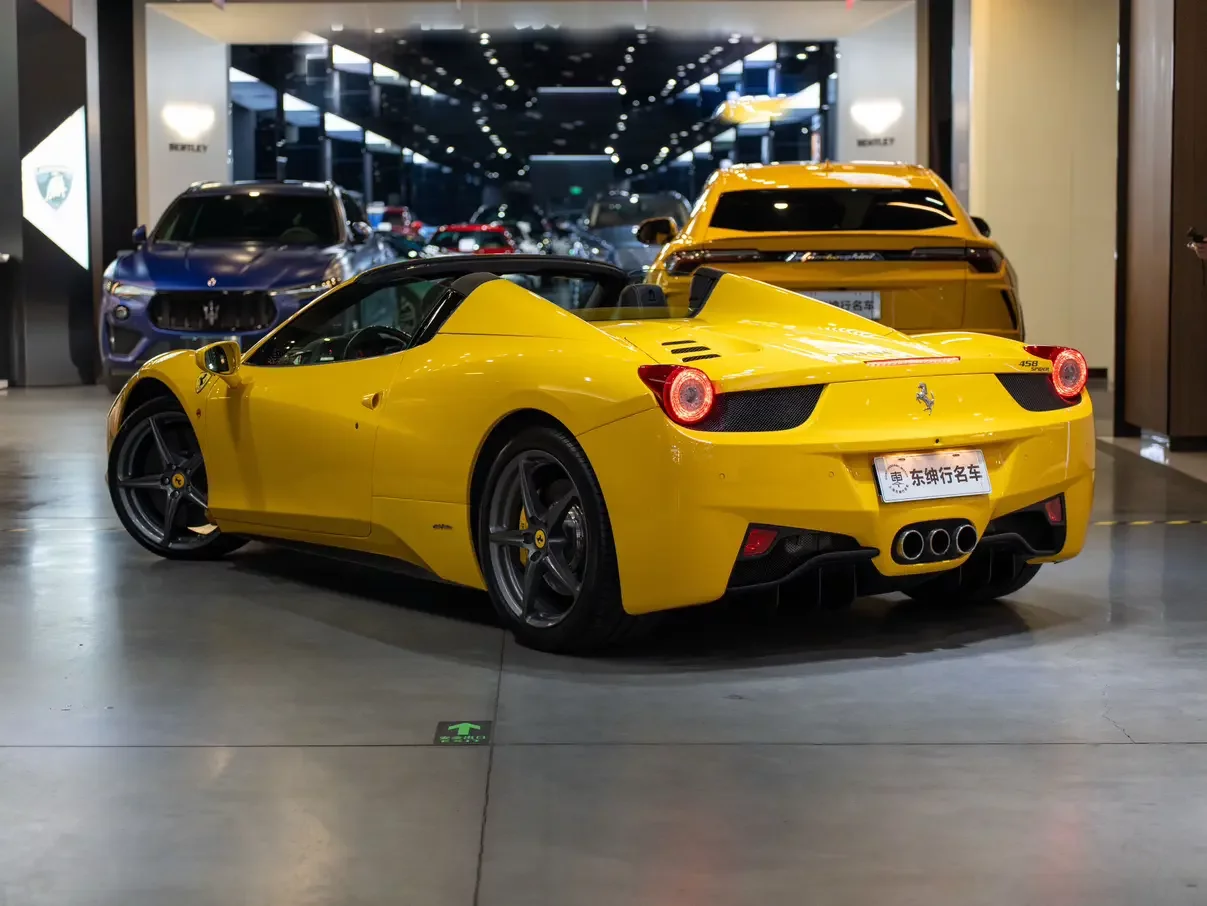 Ferrari 458