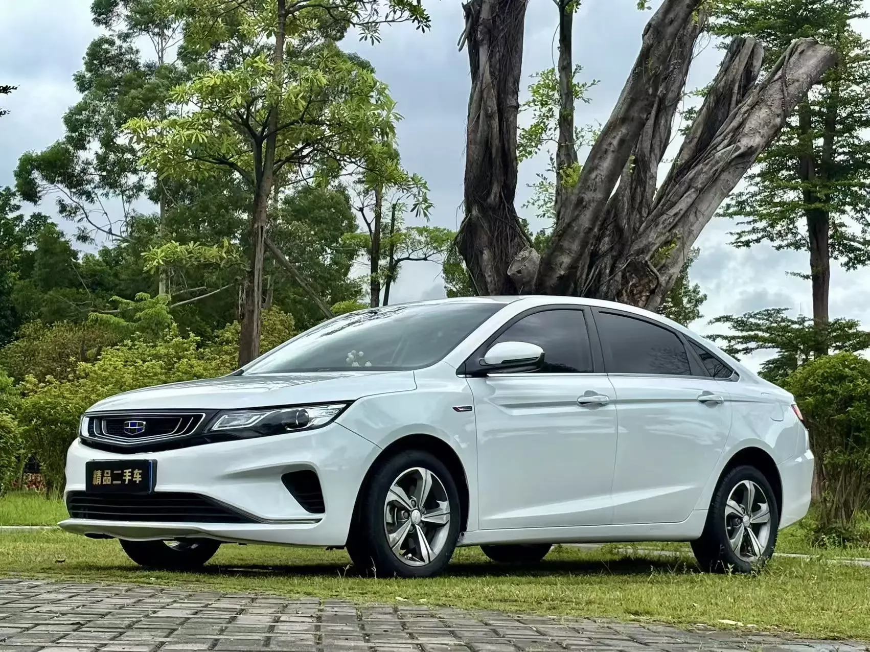 Geely Emgrand GL