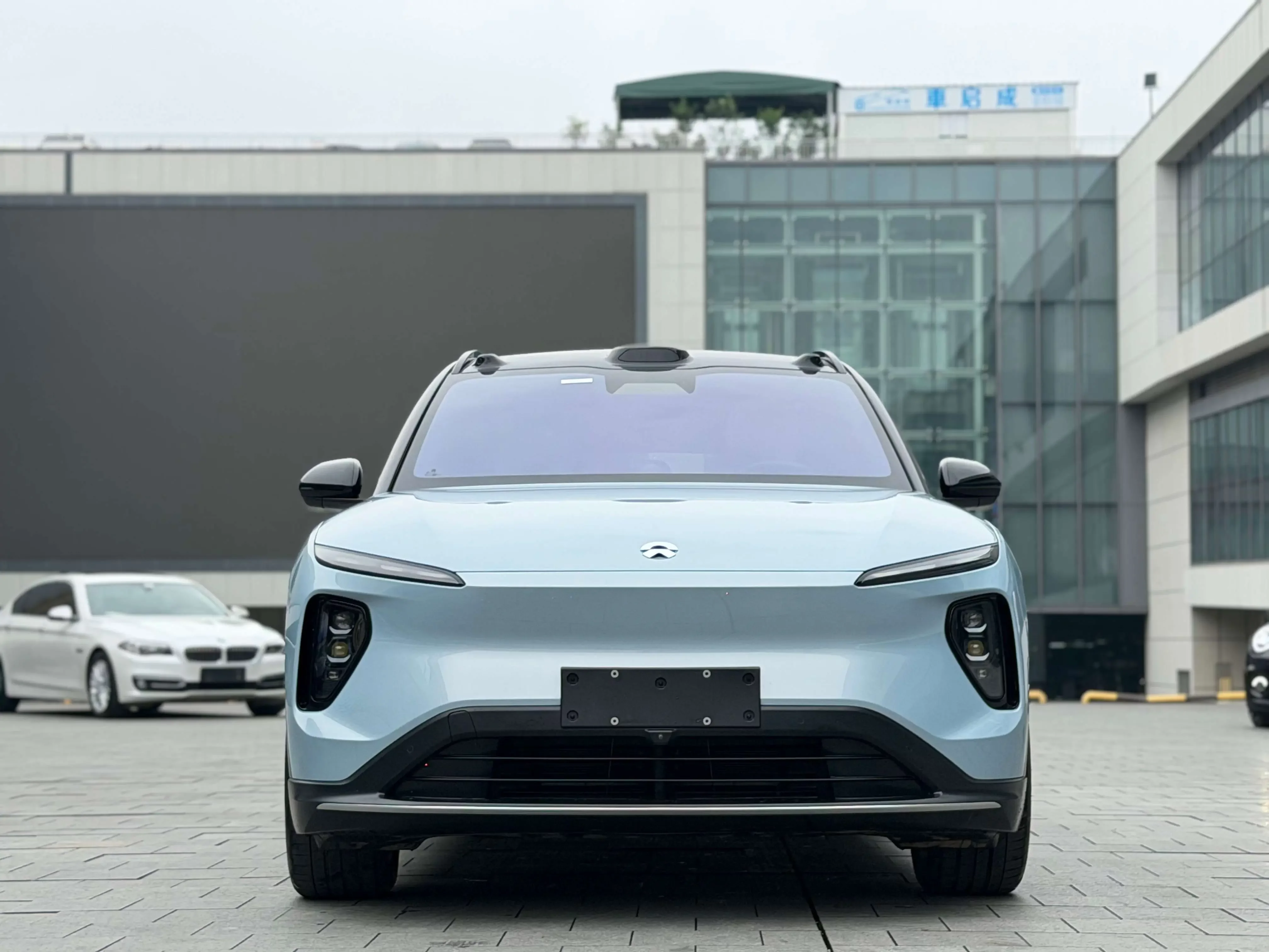 NIO ES6  из Китая